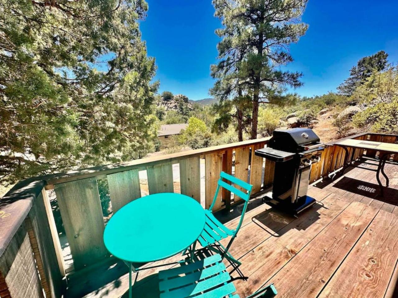 Timber Terrace - Downtown Cabin view 2
