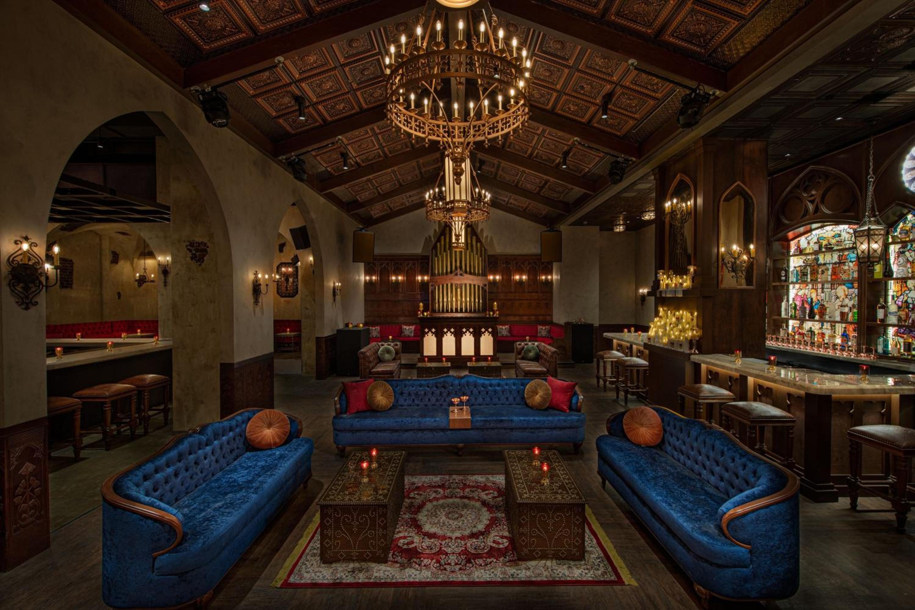 Moxy Downtown Los Angeles