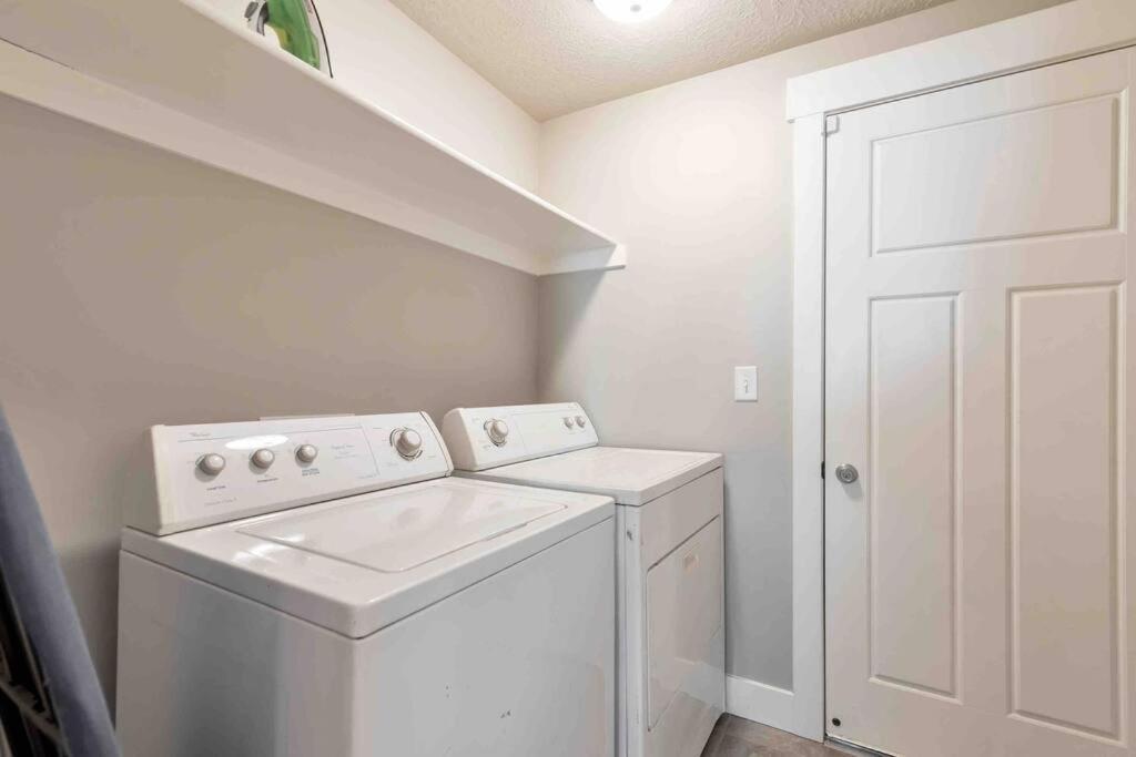 Sleepy Ridge Apt in Vineyard/Orem (Sleeps 6) view 3