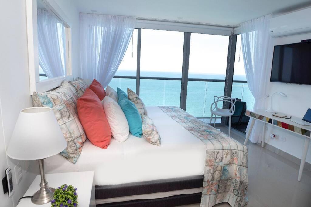 Beautiful . Incredible Ocean Views, Morros City