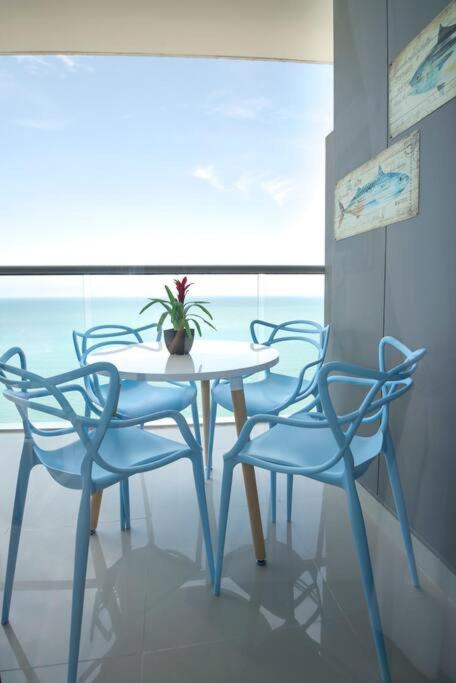 Beautiful . Incredible Ocean Views, Morros City