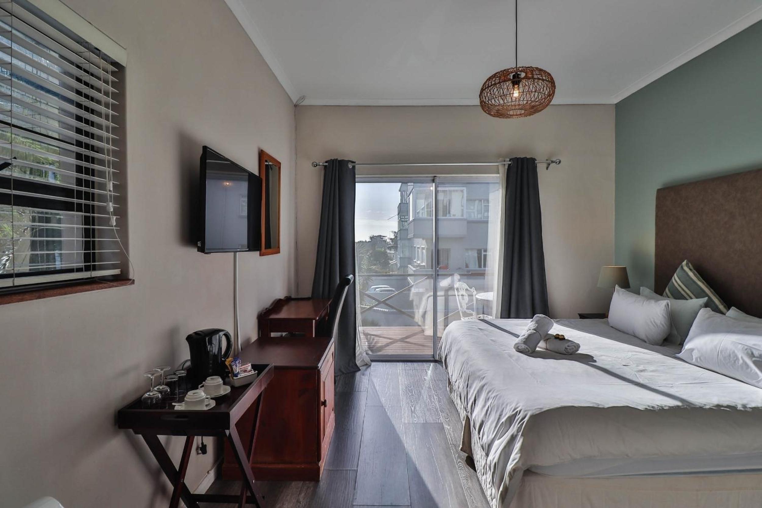 Spring Tide Inn by CTHA