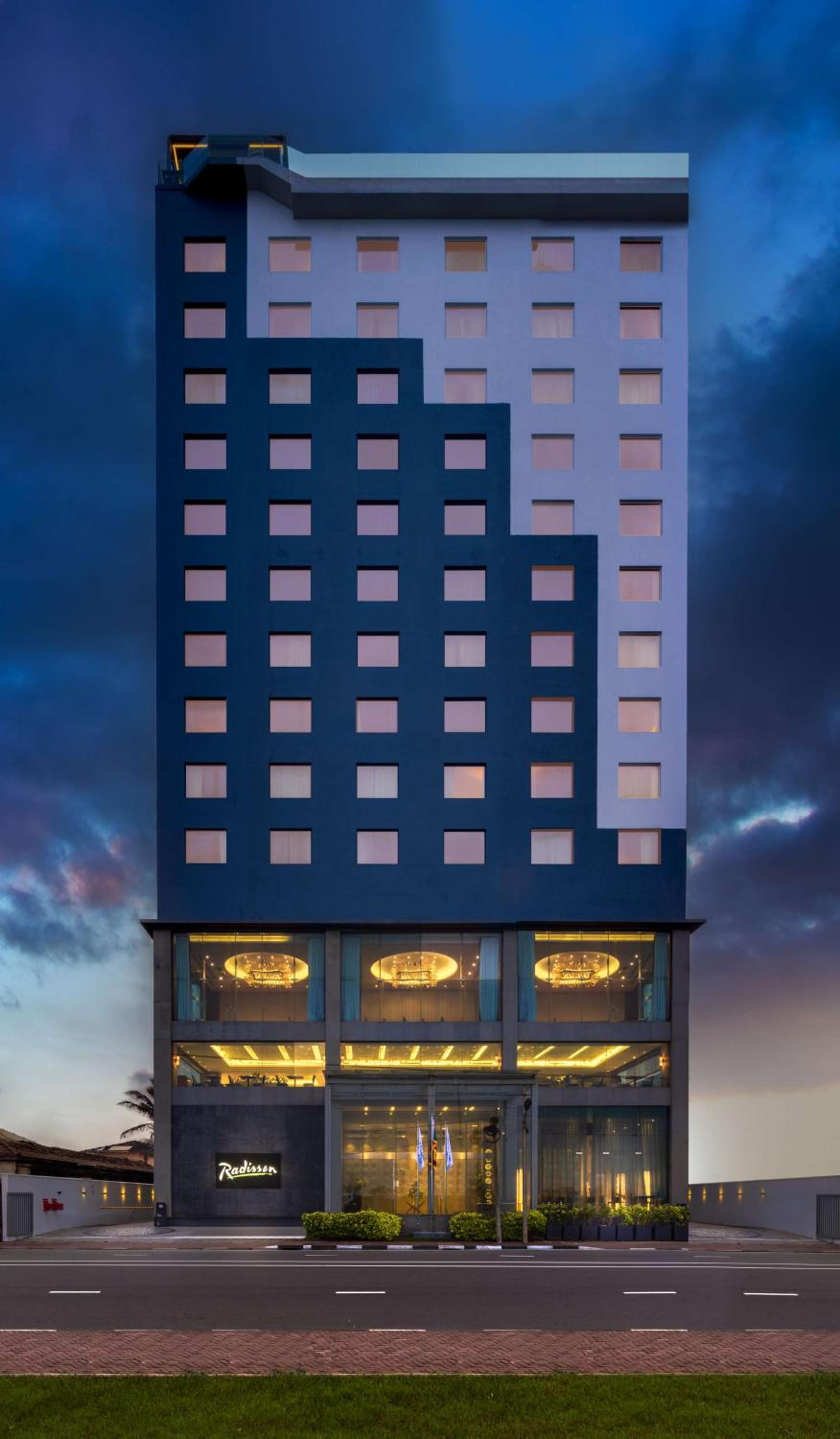 Hotel Radisson Hotel Colombo - Image 1