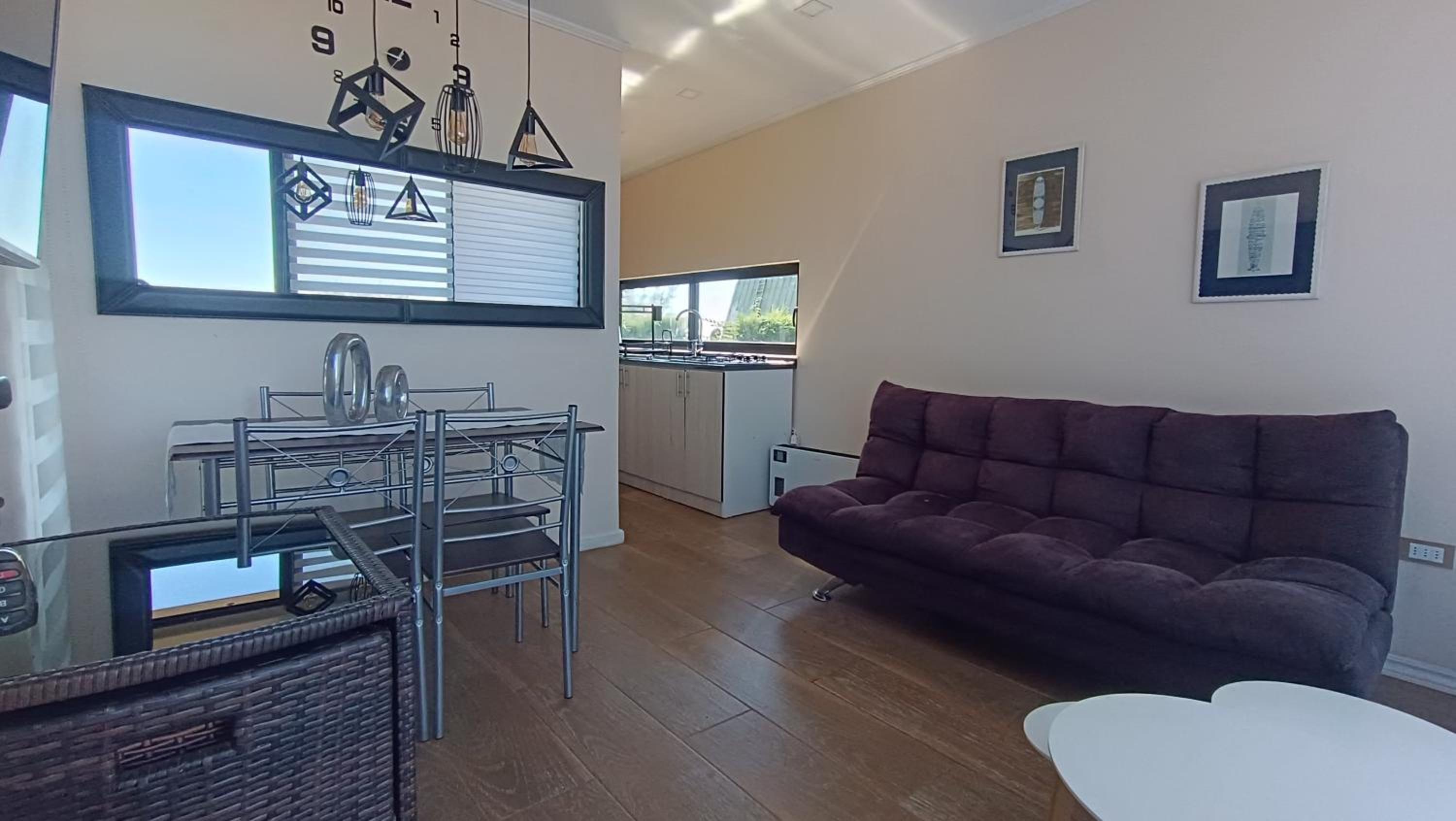 Parcela PLANA con Casa Vista al Mar y Valle, WIFI, TV CABLE, UBICACIÓN PRIVILEGIADA, Portón Automático, PRIVADA