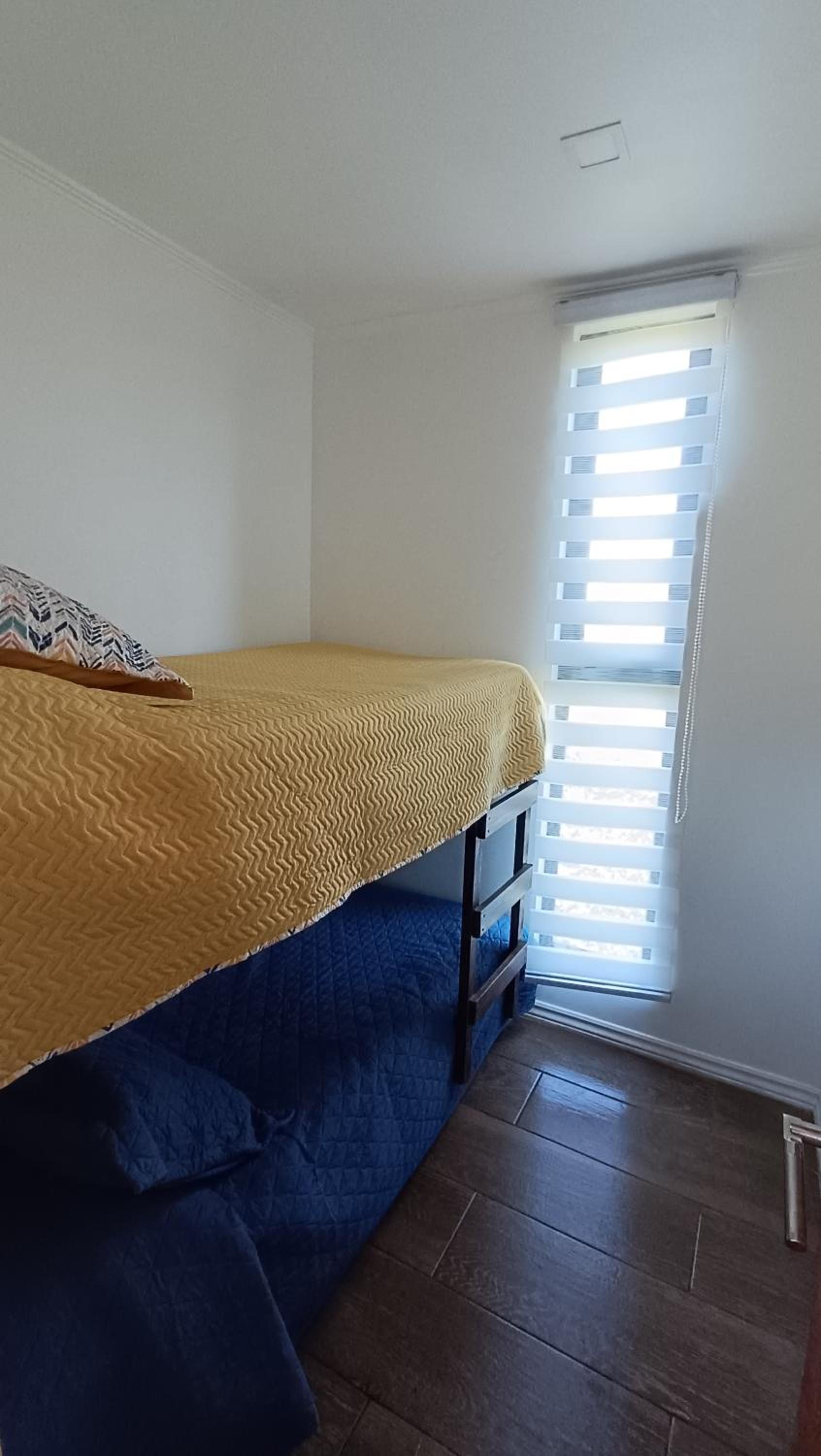 Parcela PLANA con Casa Vista al Mar y Valle, WIFI, TV CABLE, UBICACIÓN PRIVILEGIADA, Portón Automático, PRIVADA