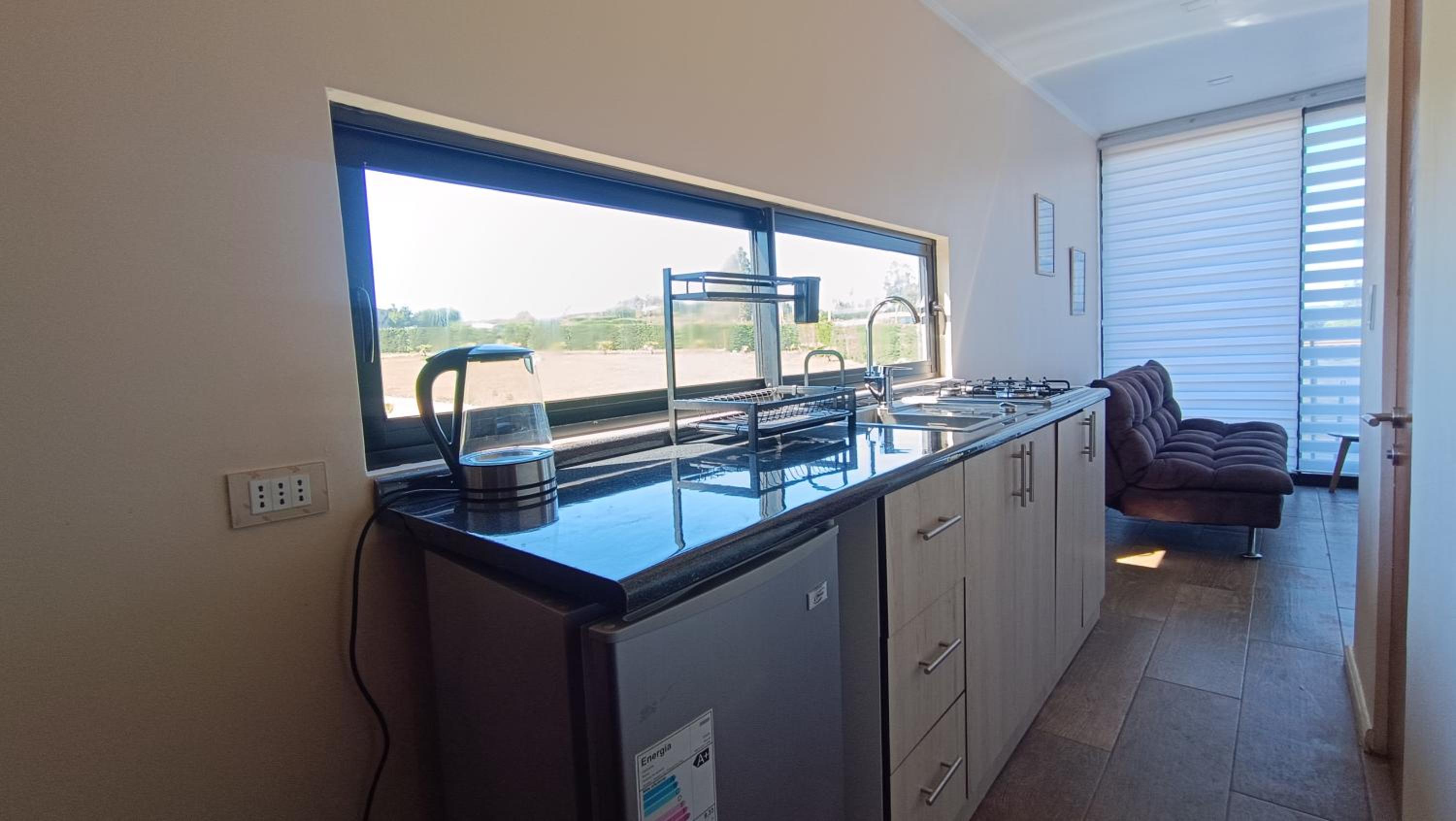 Parcela PLANA con Casa Vista al Mar y Valle, WIFI, TV CABLE, UBICACIÓN PRIVILEGIADA, Portón Automático, PRIVADA