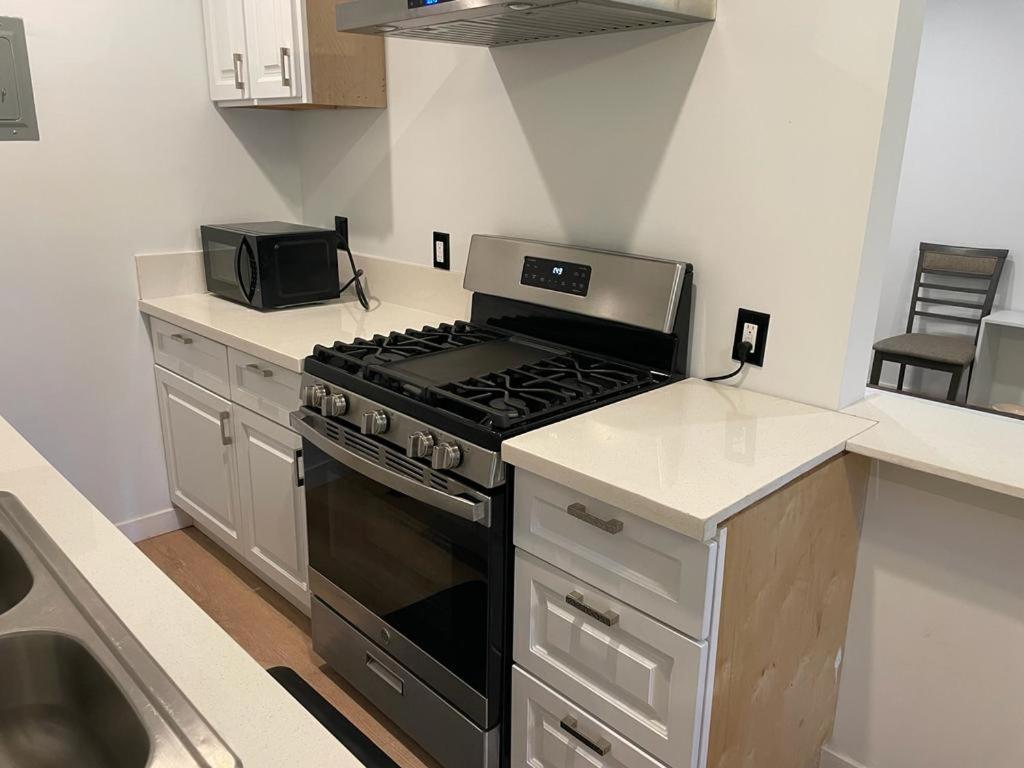 Renovateed Two-Bedroom Apartment in Santa Monica