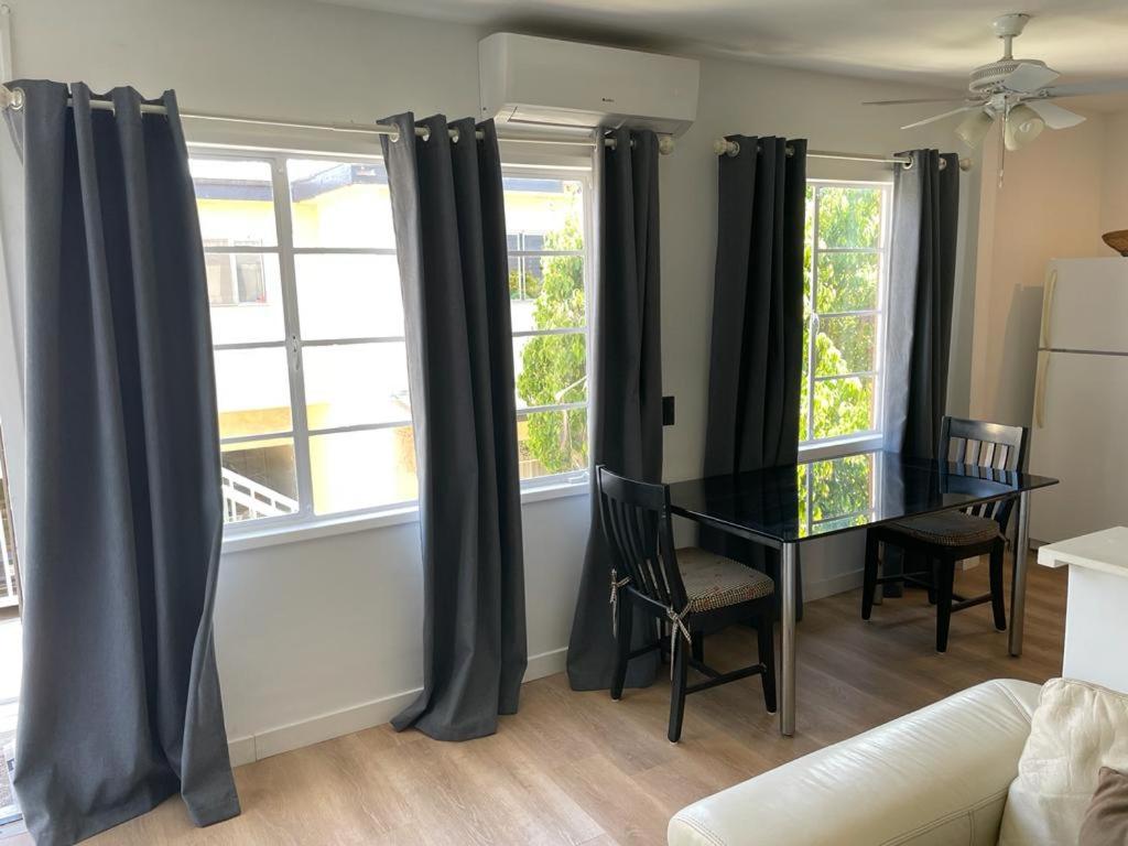 Renovateed Two-Bedroom Apartment in Santa Monica