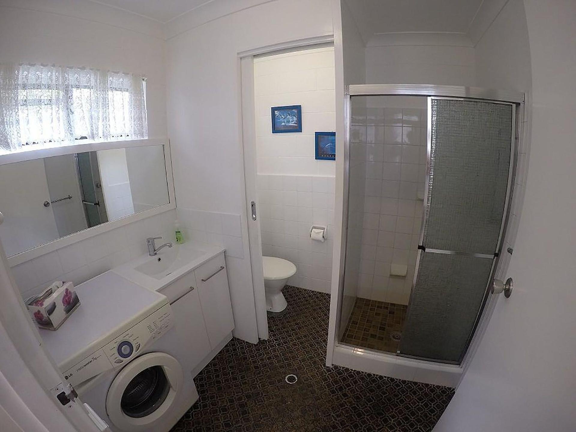Blueys Beach Villa Manyana 14