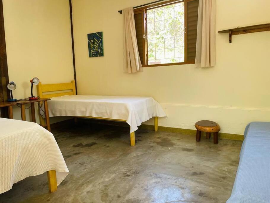Casa com cachoeiras e contato com a natureza