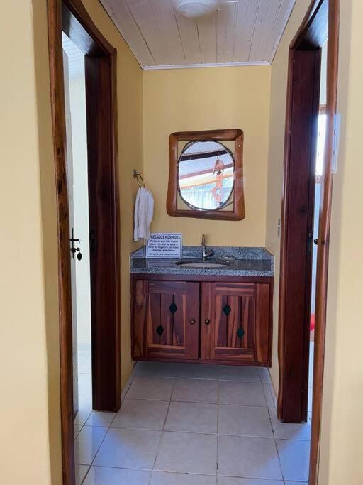 Casa com cachoeiras e contato com a natureza