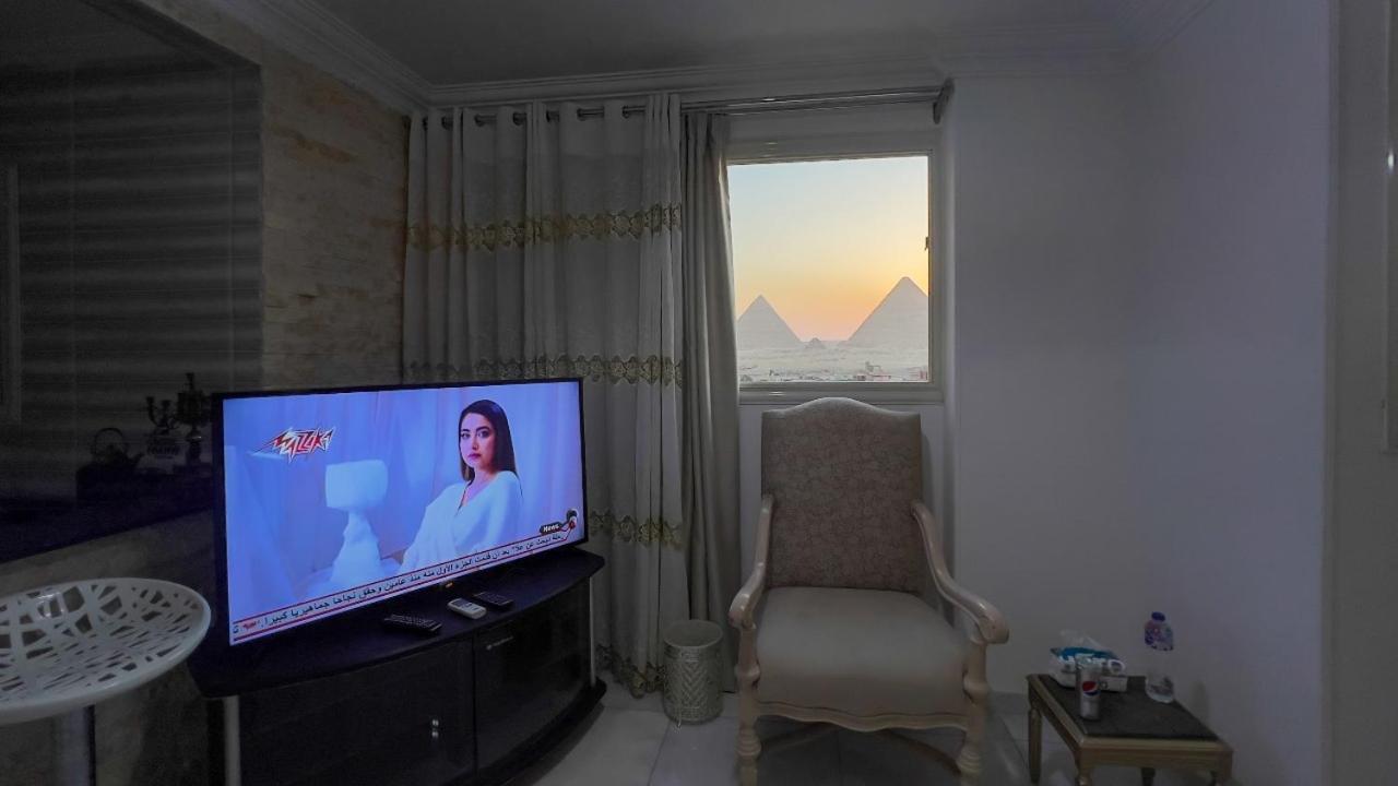 Horus Pyramids view