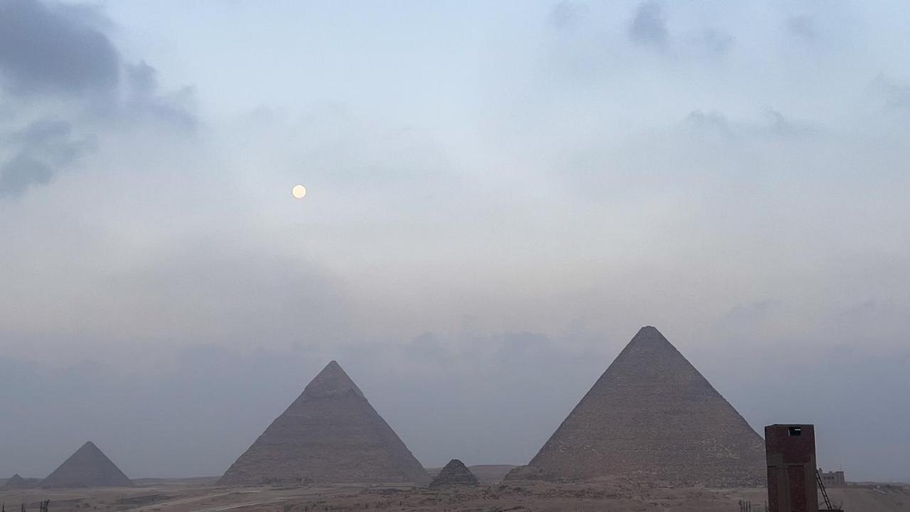 Horus Pyramids view