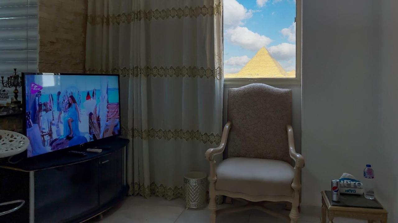 Horus Pyramids view