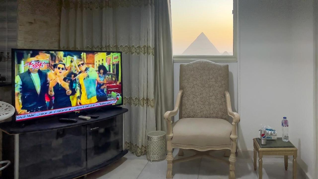 Horus Pyramids view