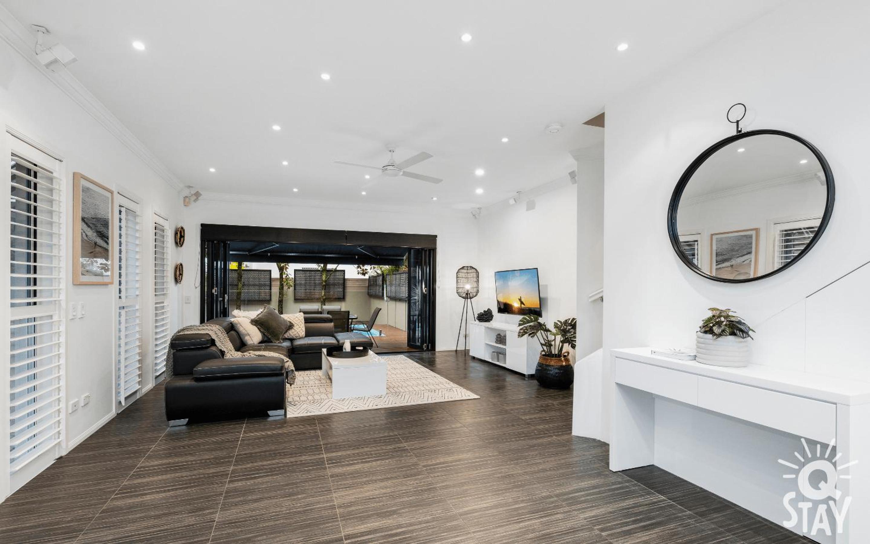 3 Bedroom Villa's in Surfers Paradise - Q Stay