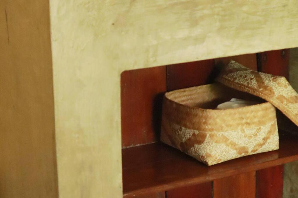Photo 33