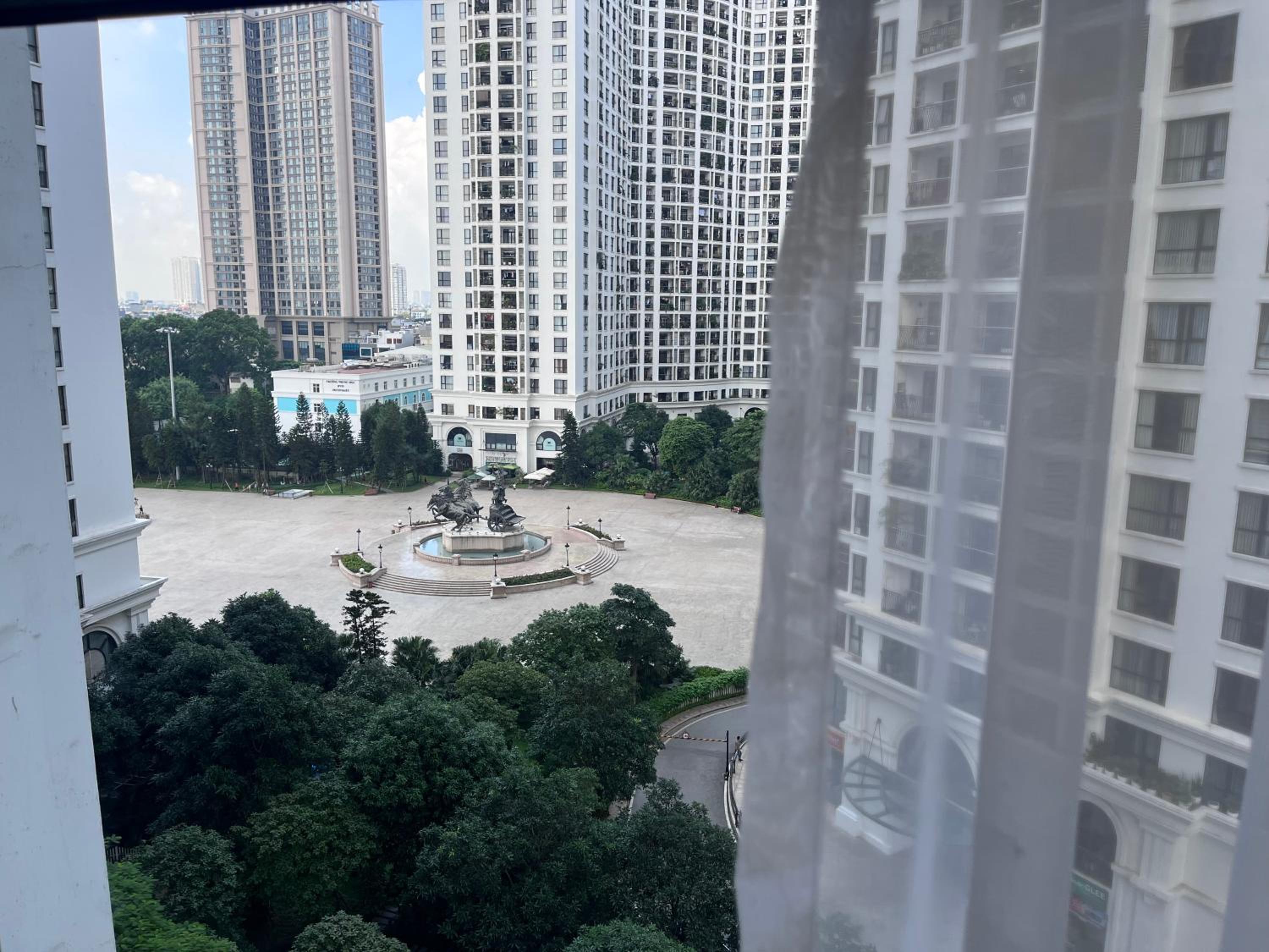 Vinhomes Royal City Apartment 3 Br