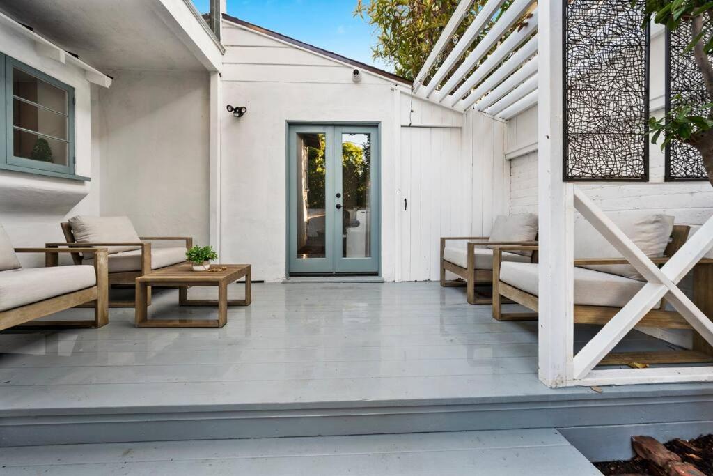 Chic 3BR Oasis in Studio City:Toluca Lake Adjacent
