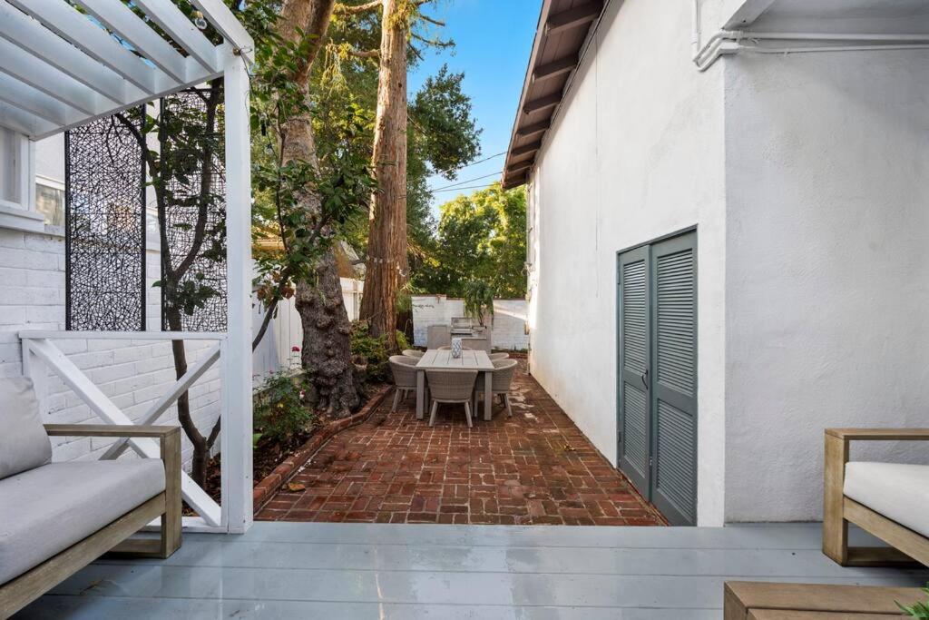 Chic 3BR Oasis in Studio City:Toluca Lake Adjacent