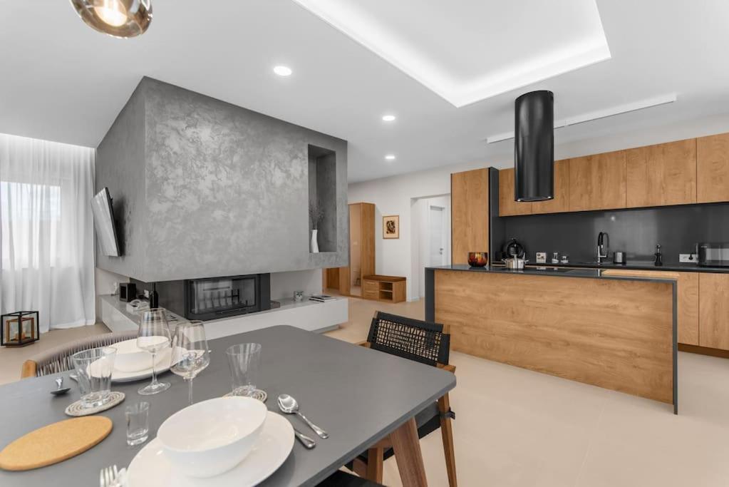 Villa Ariana view 5