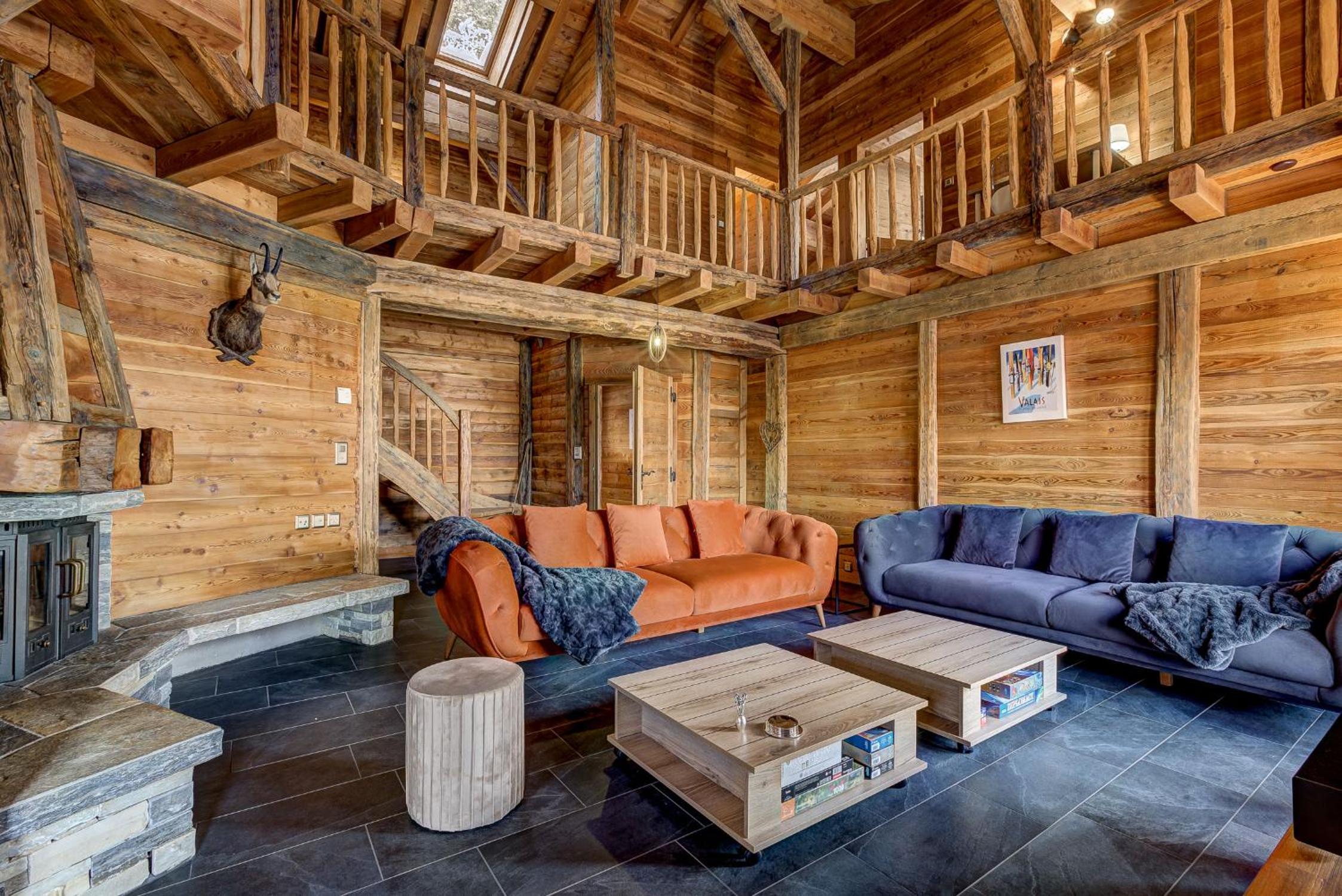 Chalet Alaska