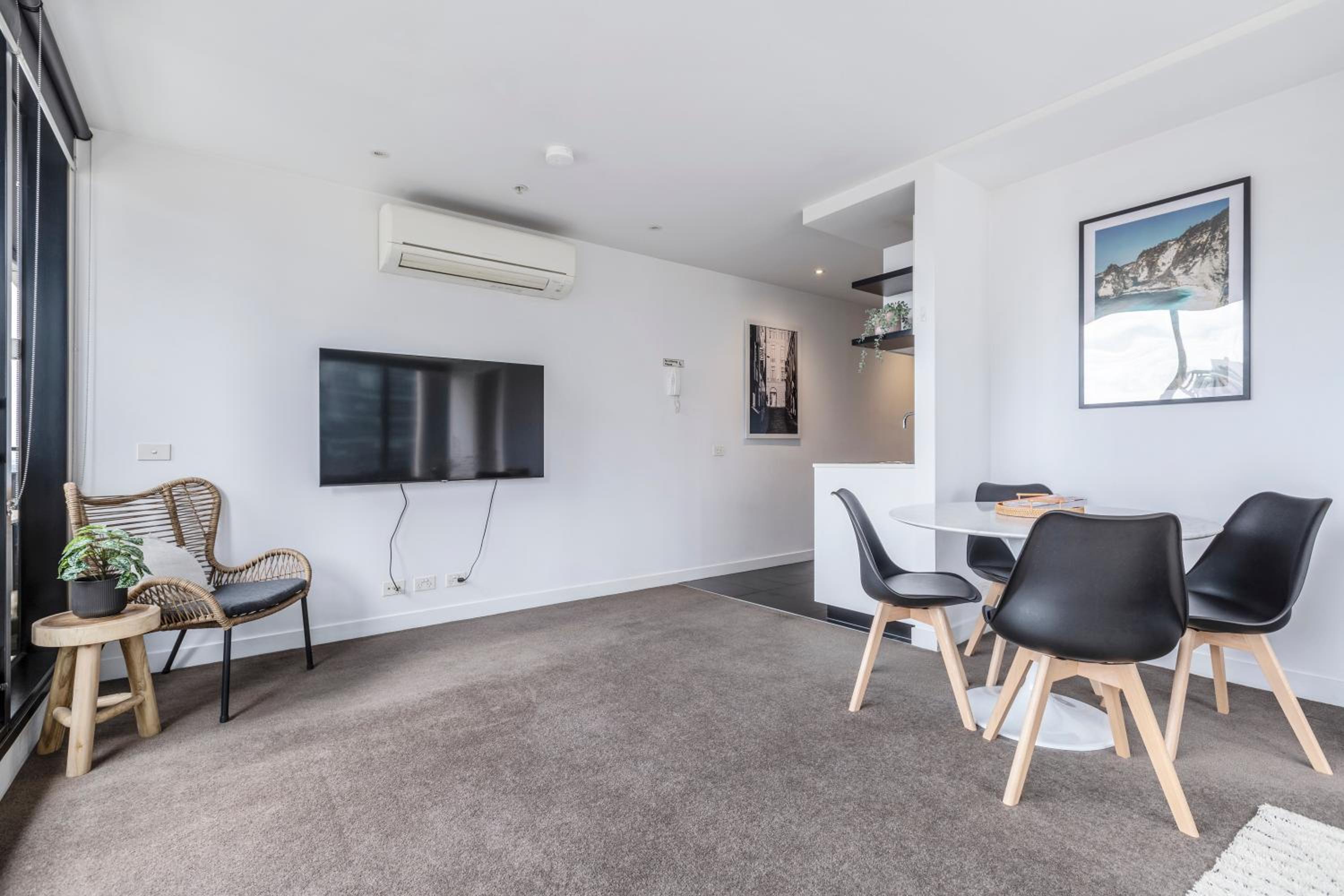 Riverview Suites by EdgeTrip