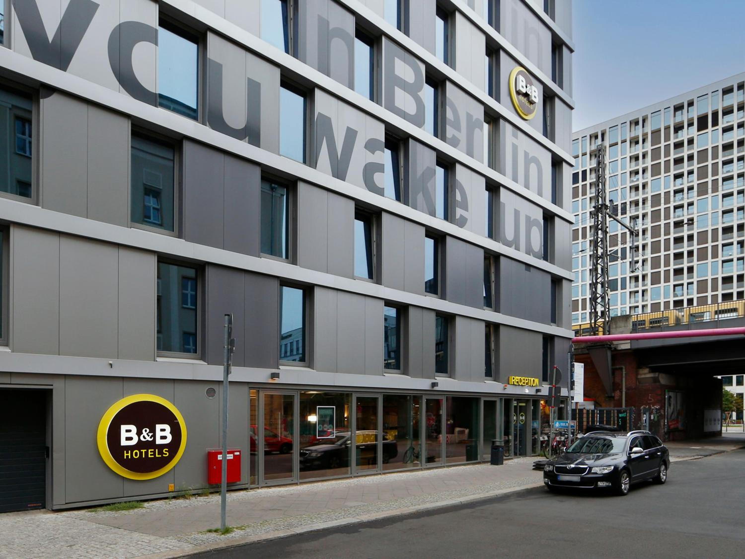 Hotel B&B HOTEL Berlin-Alexanderplatz - Image 1