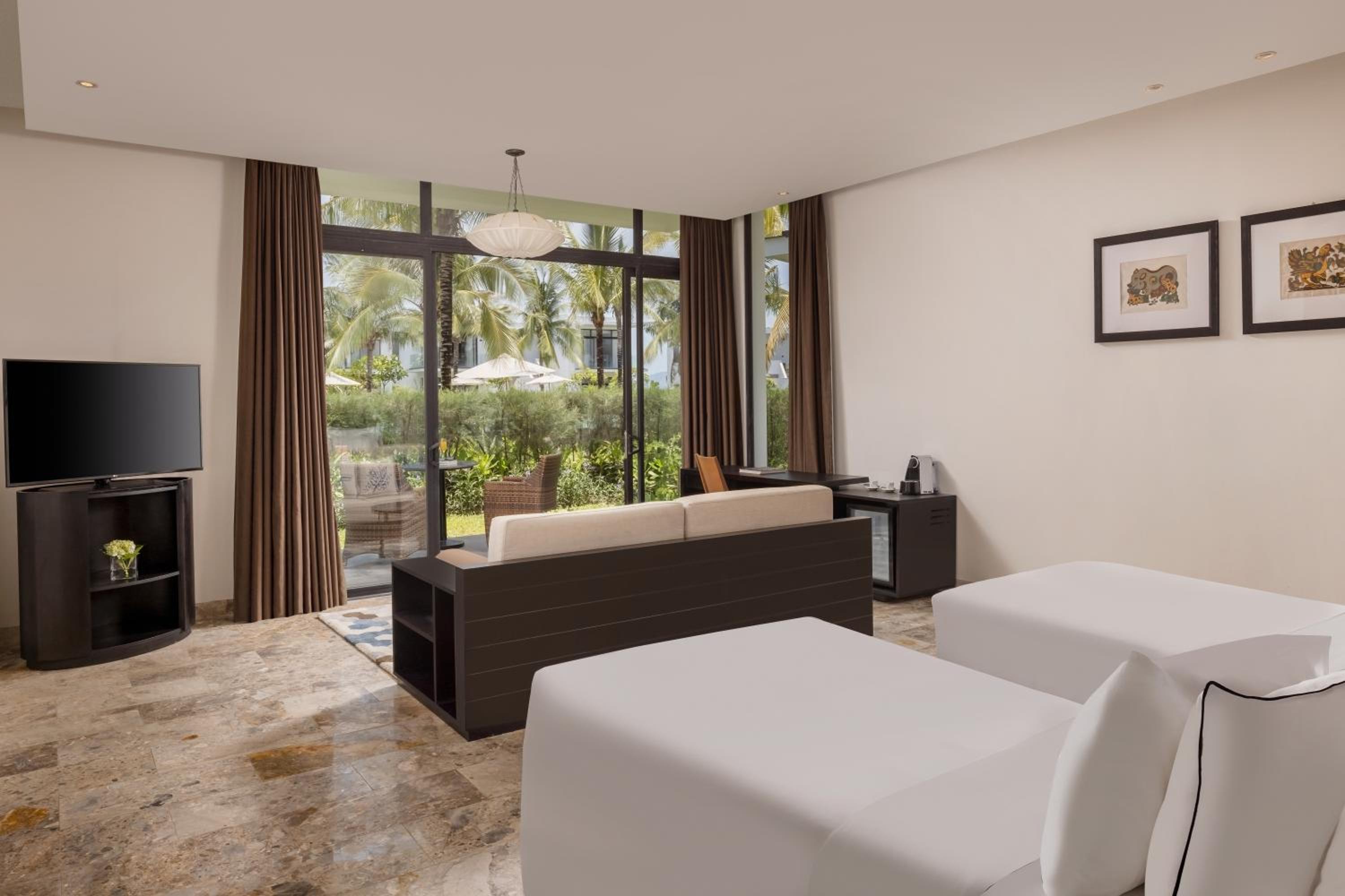 Meliá Danang Beach Resort