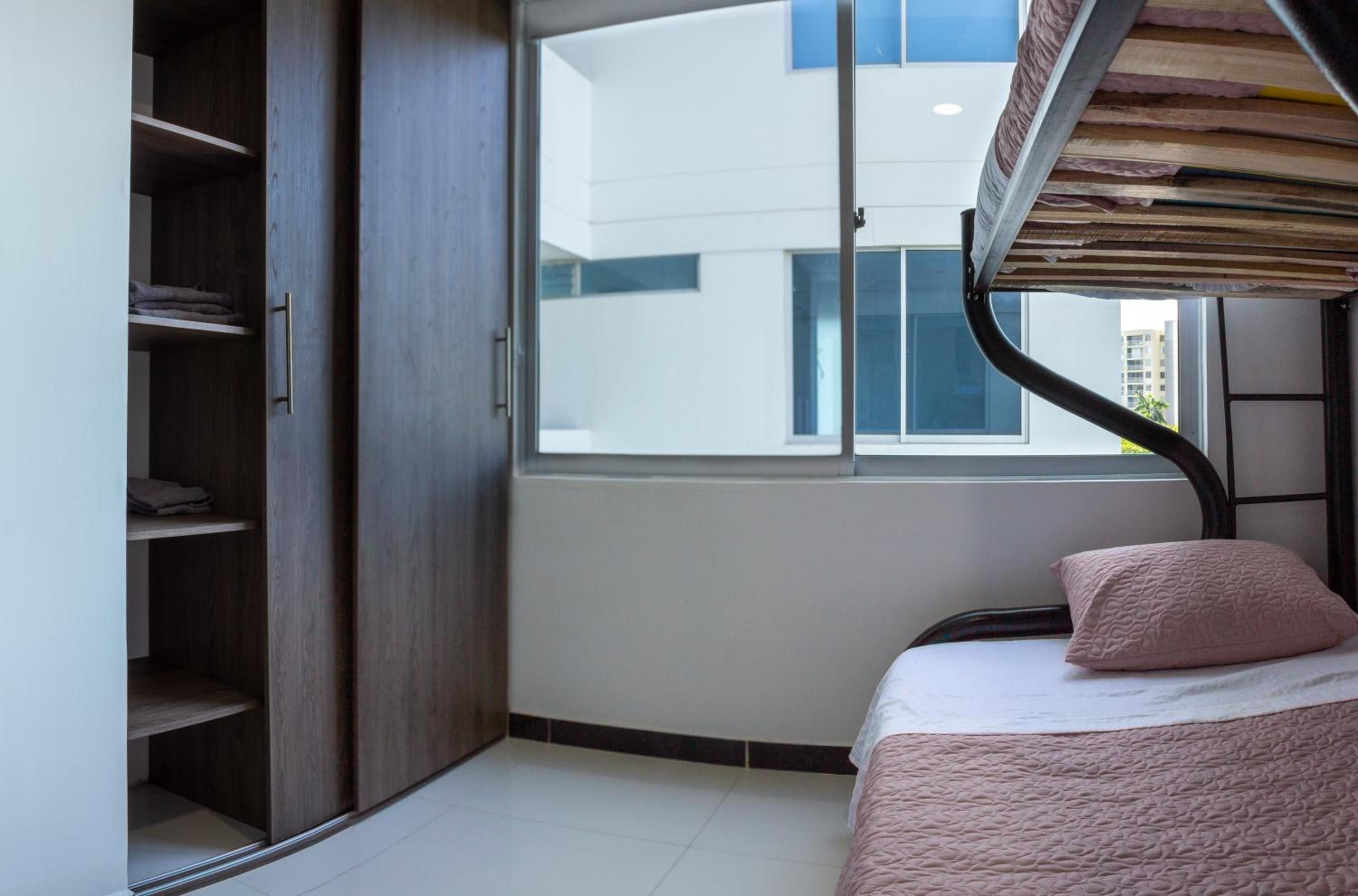 El Refugio Ricaurte - Piscina Renovada