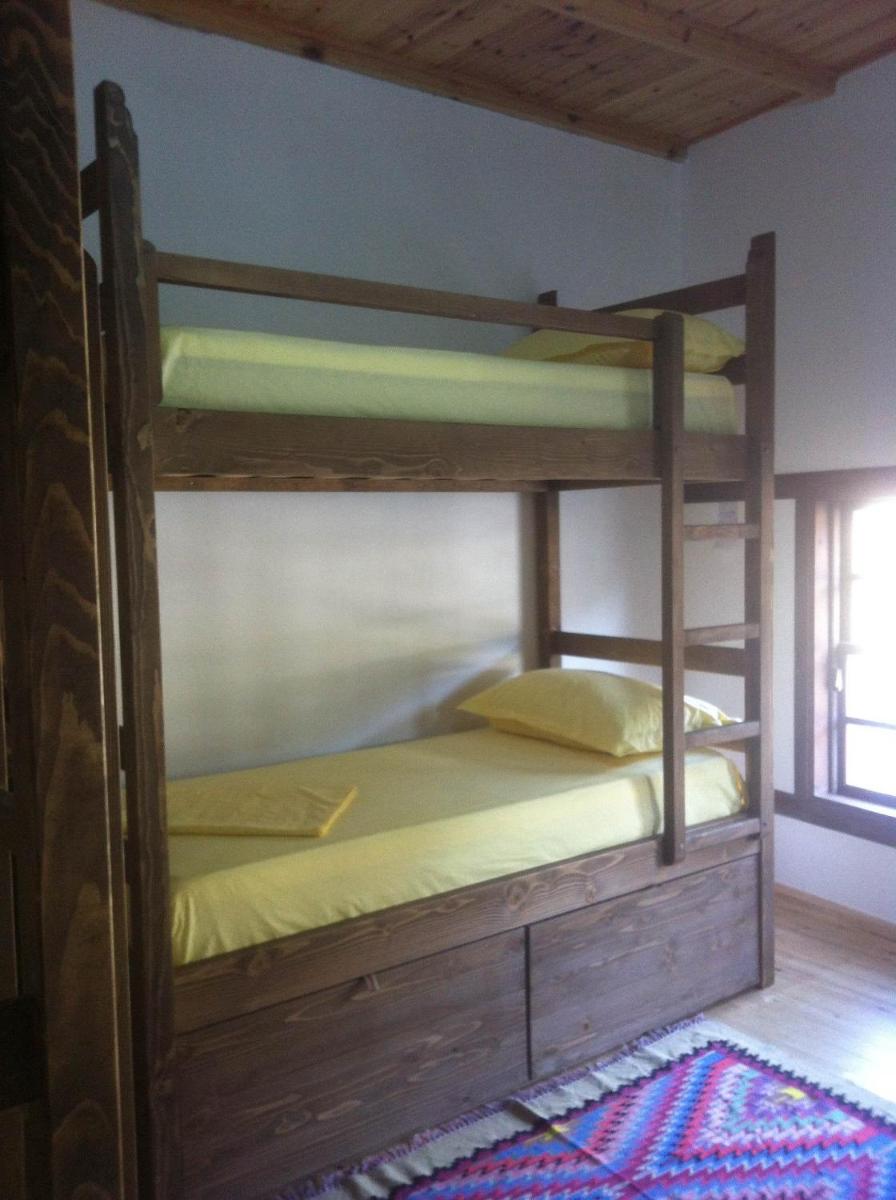 Hostel Mangalem