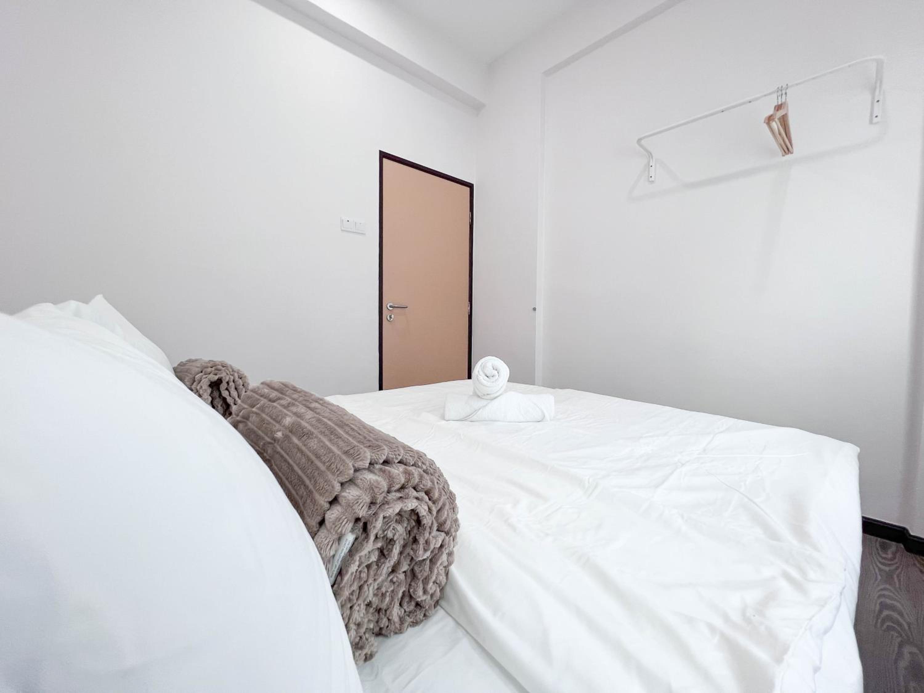 MH Maison by Manhattan Group