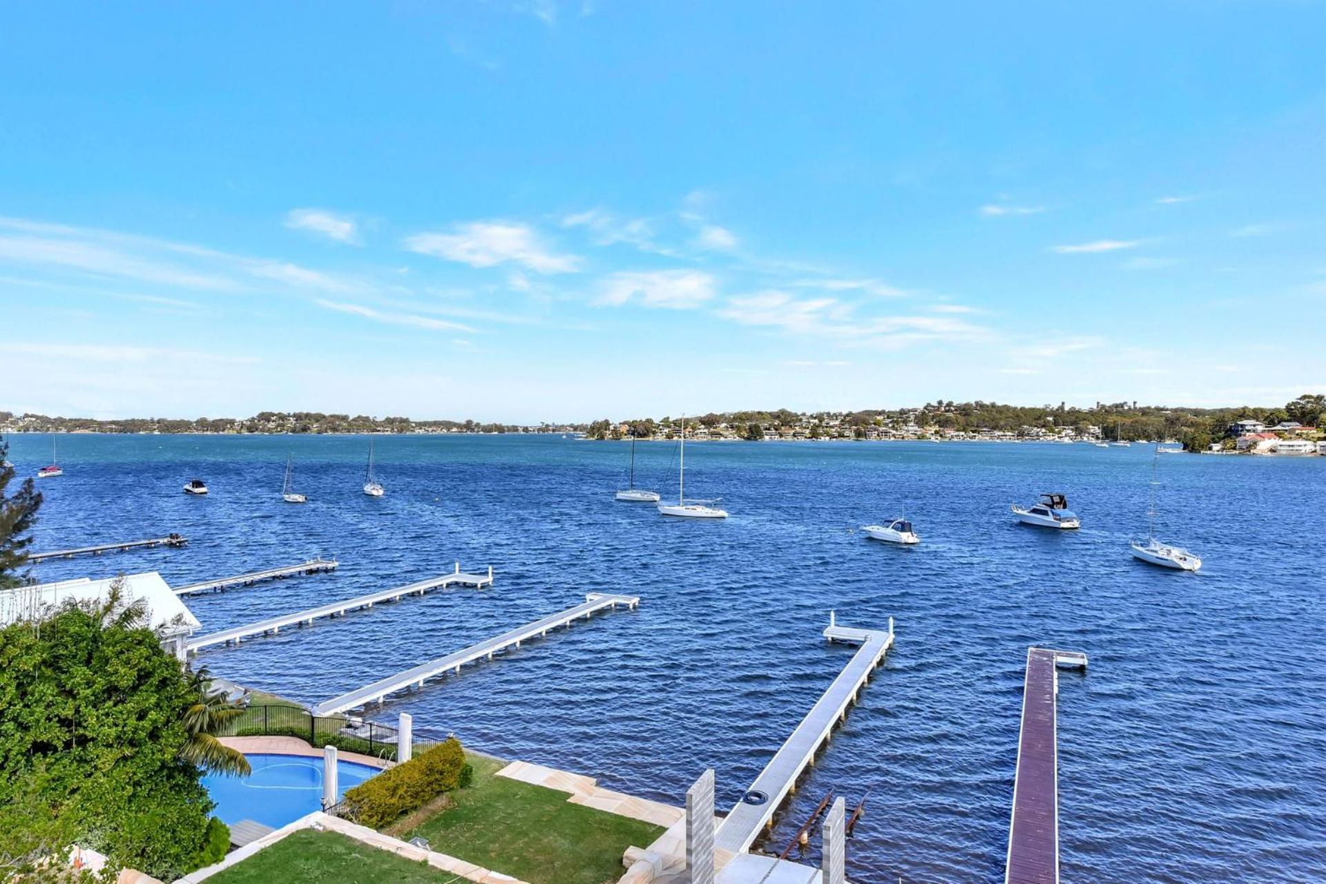 Absolute Waterfront Lakehouse Fishing Point Waterfront Pool Jetty
