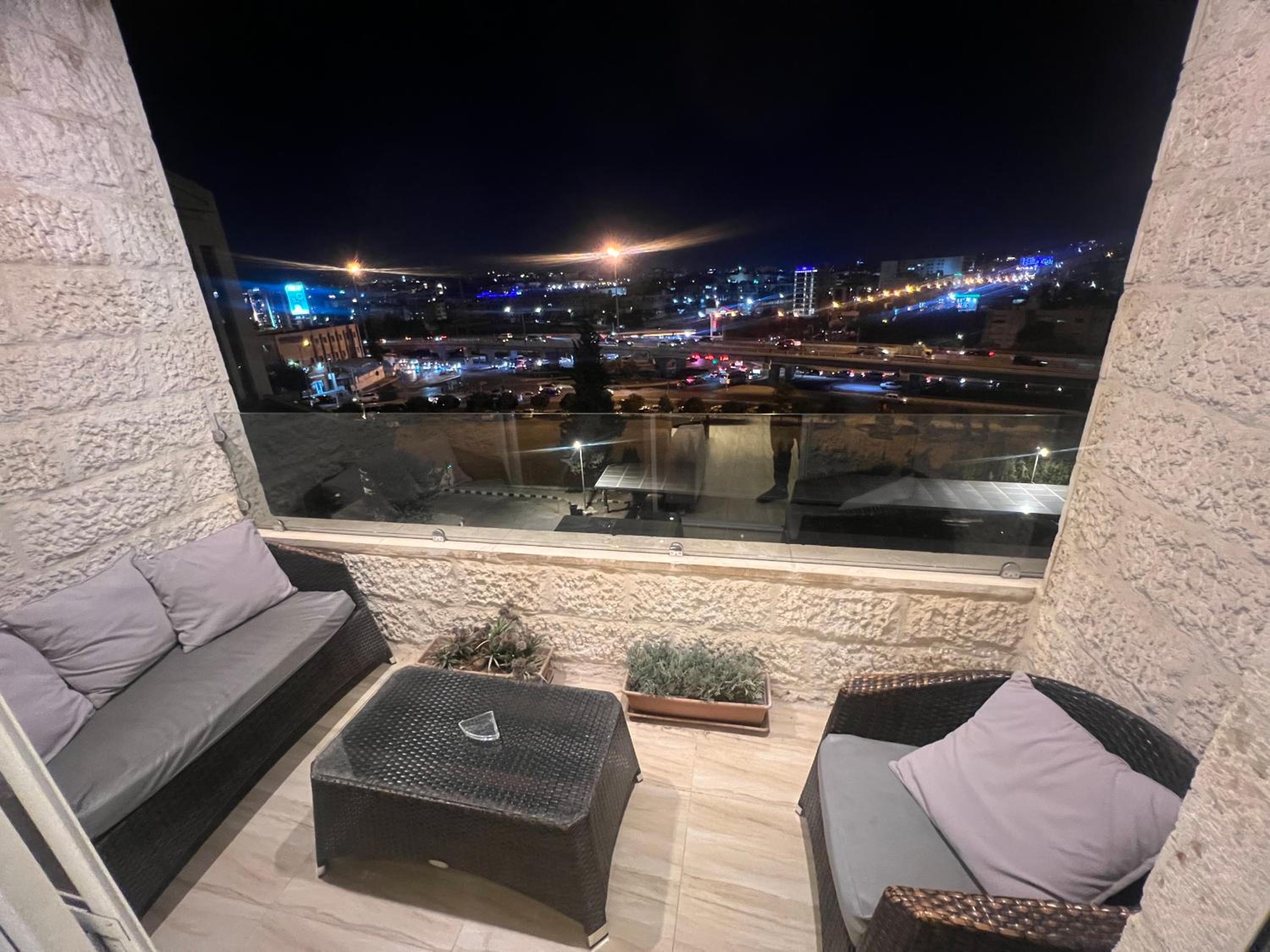 Prime apartment with amazing view in Amman view 3
