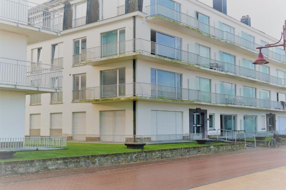 Golden Beach I E2