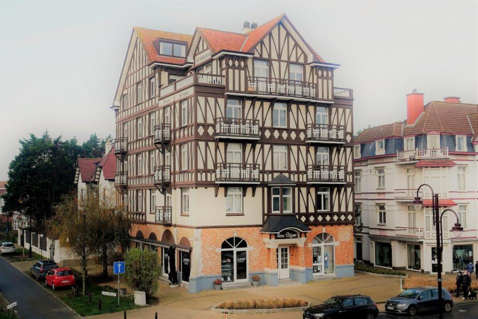 Beau Sejour A2