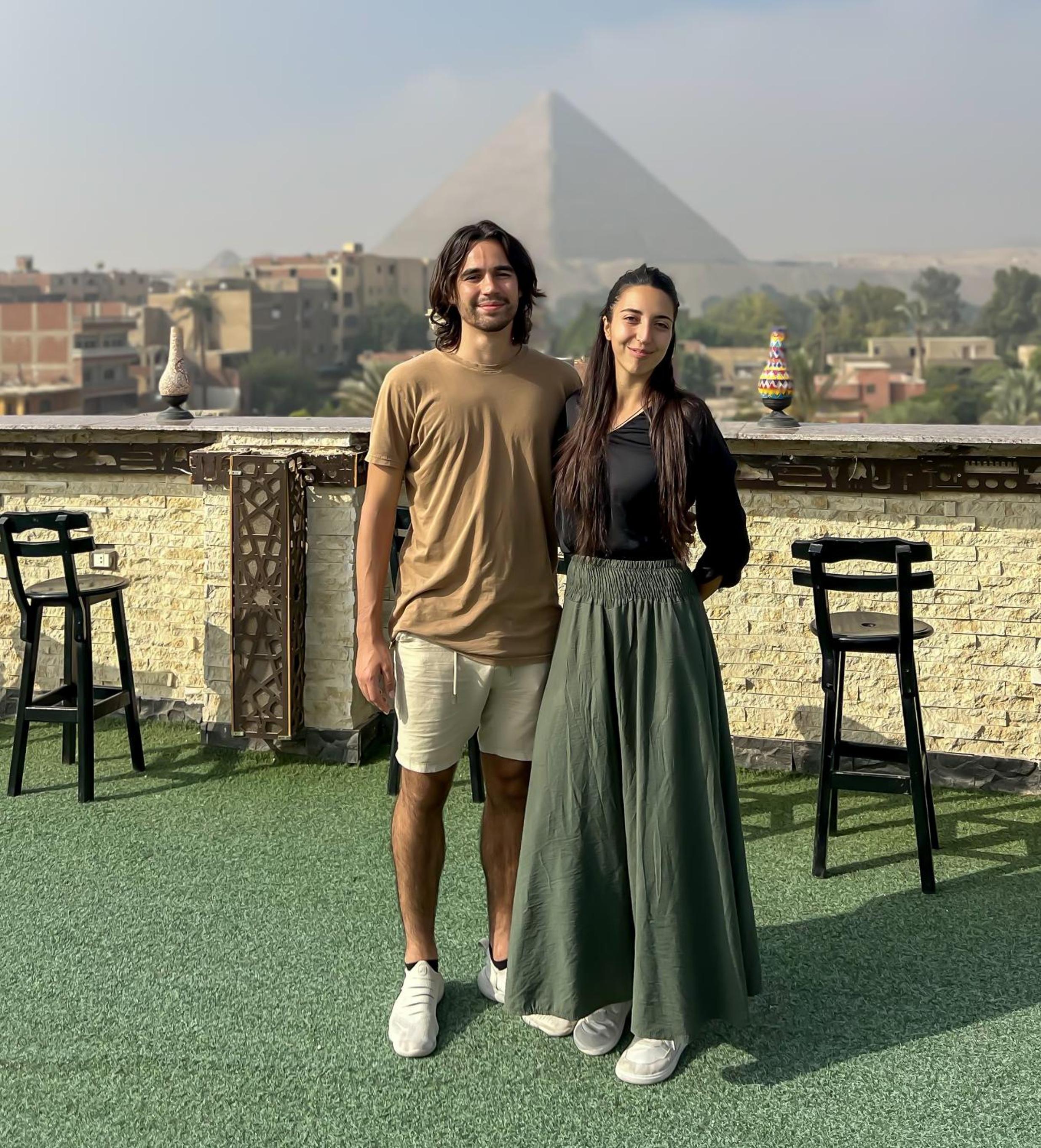 King Cheops Inn - Pyramid View