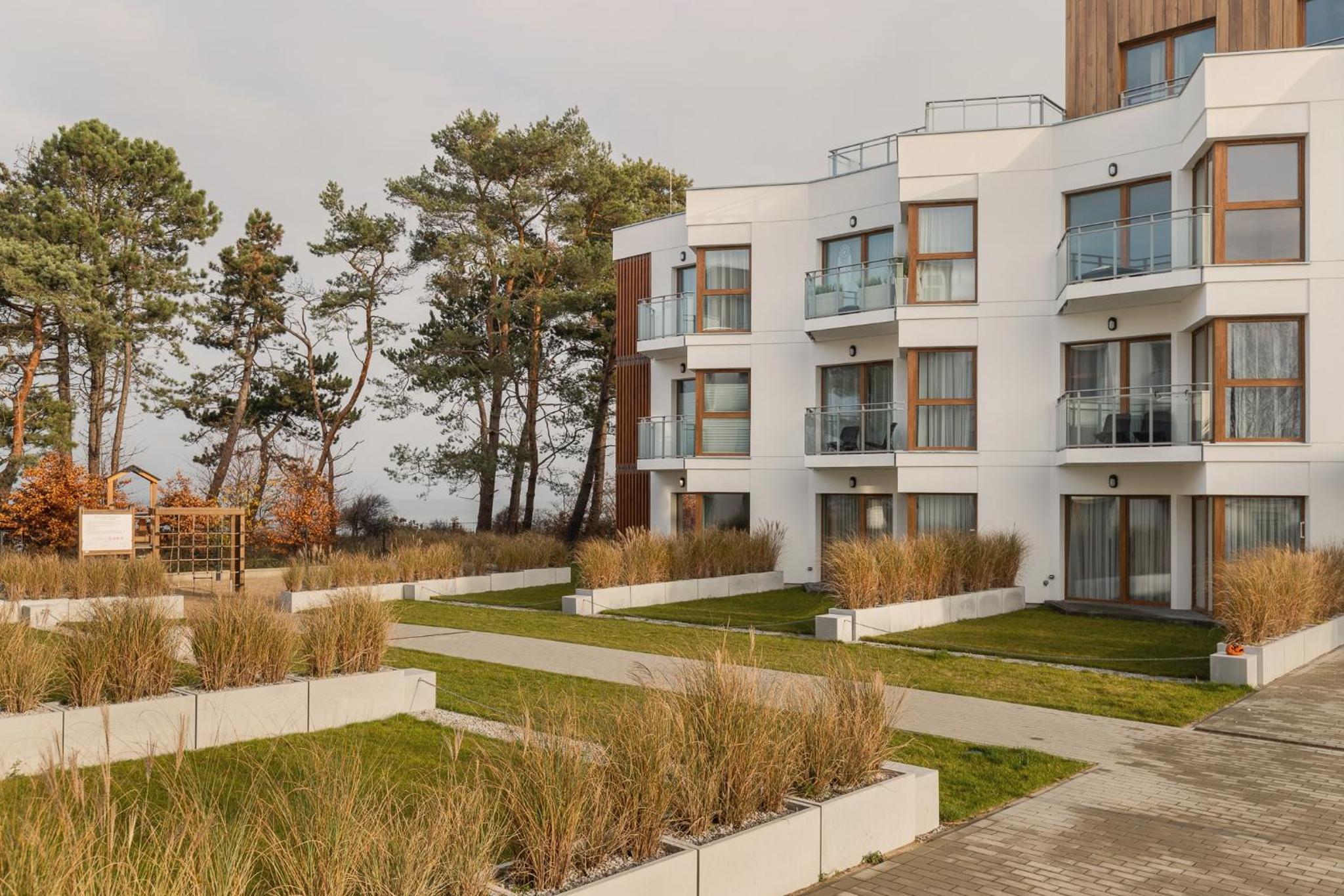 LET'S SEA - 2 Bedroom - Premium Baltic Apartment with Front Sea View Garden and SPA access