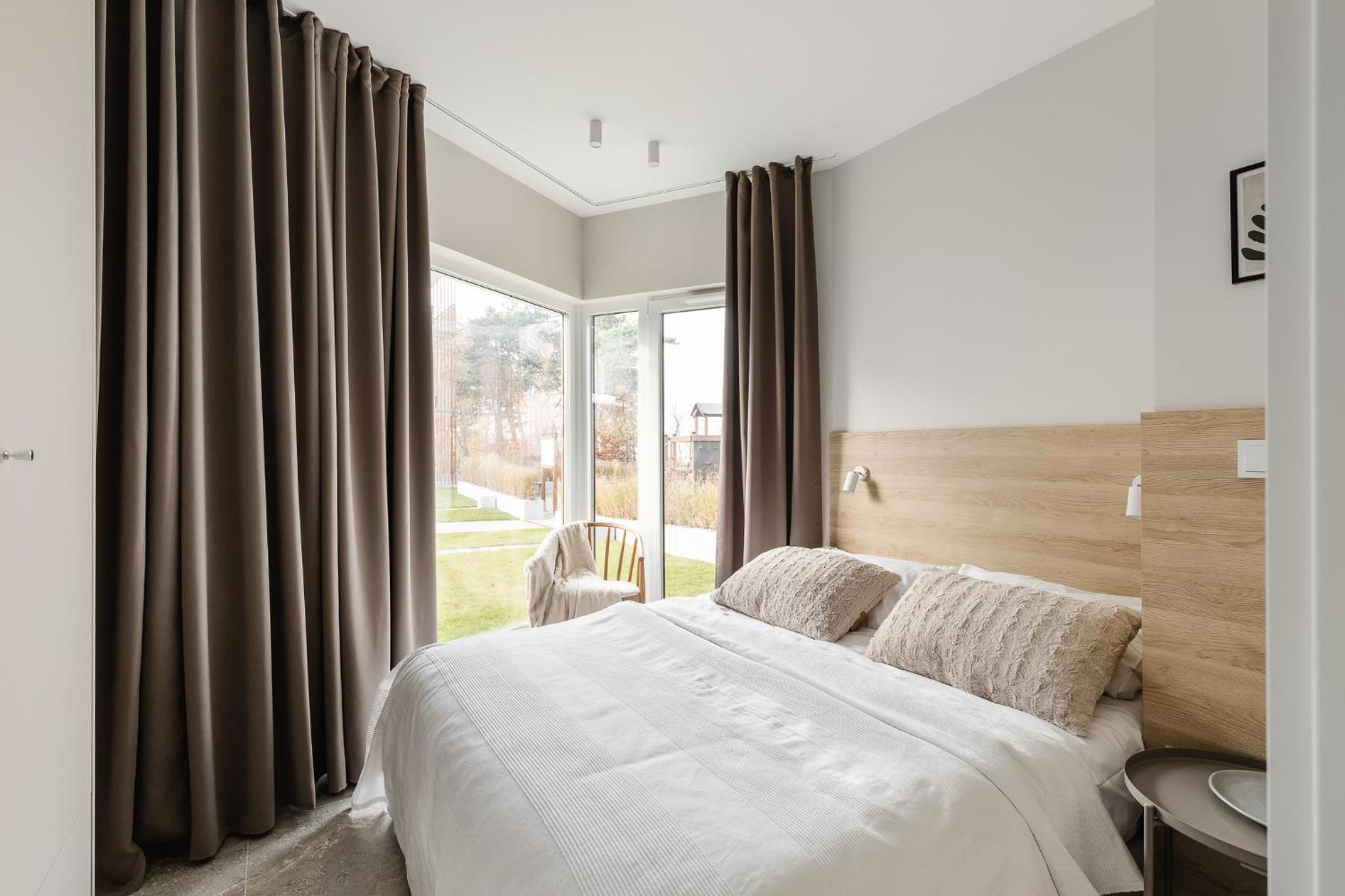 LET'S SEA - 2 Bedroom - Premium Baltic Apartment with Front Sea View Garden and SPA access