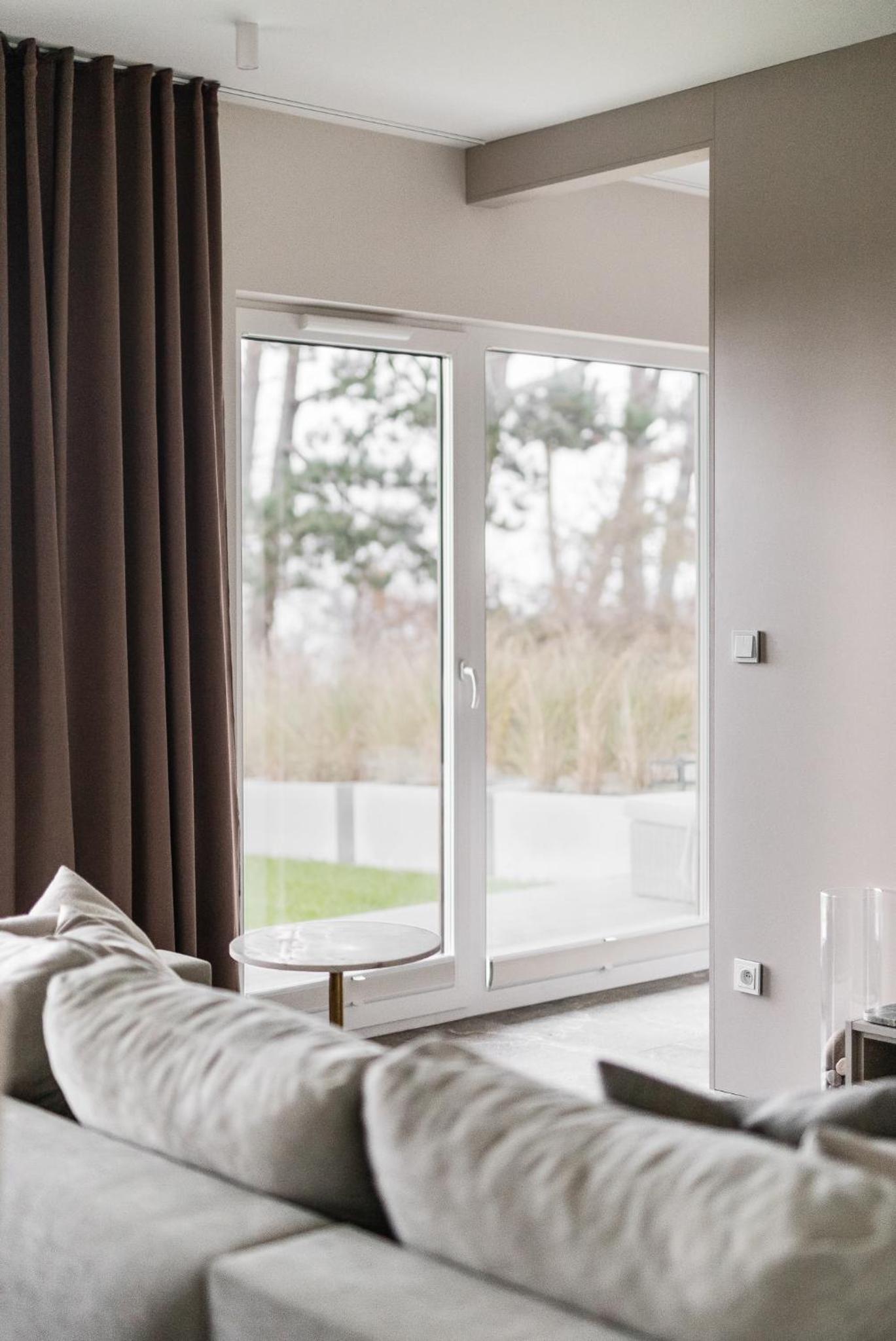 LET'S SEA - 2 Bedroom - Premium Baltic Apartment with Front Sea View Garden and SPA access