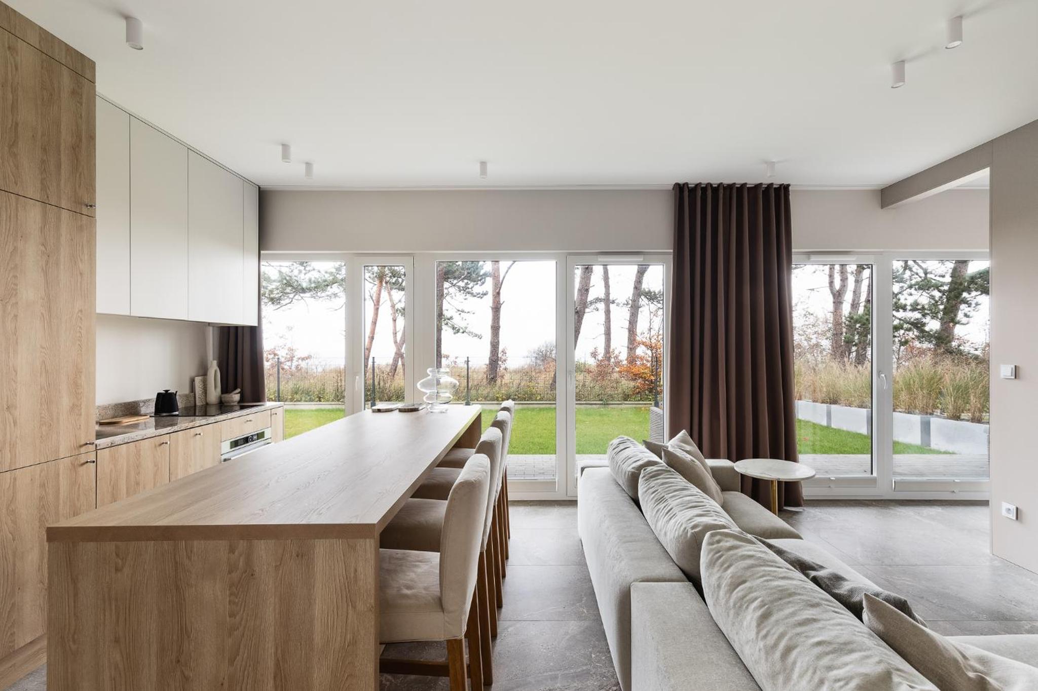 LET'S SEA - 2 Bedroom - Premium Baltic Apartment with Front Sea View Garden and SPA access