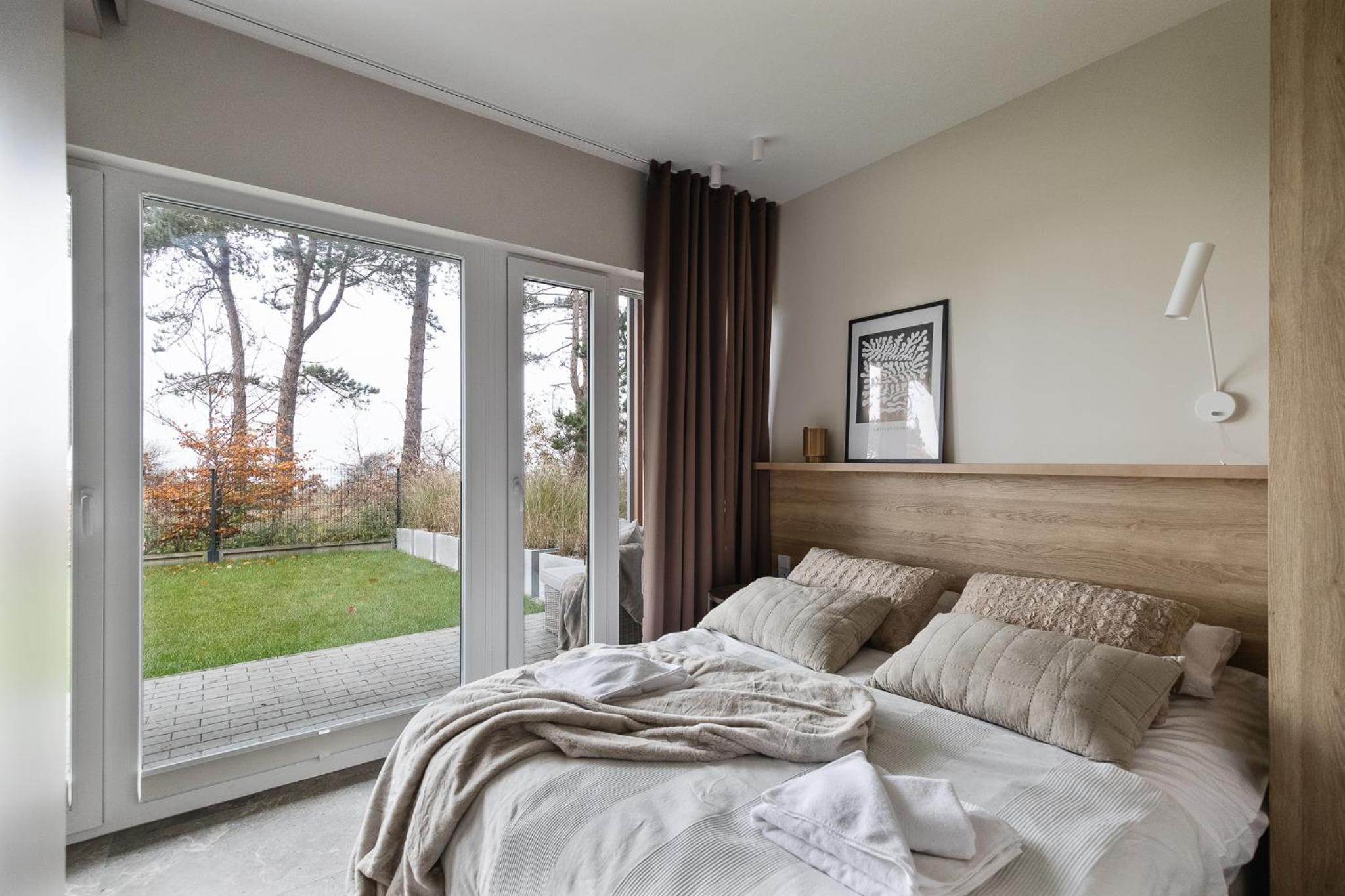 LET'S SEA - 2 Bedroom - Premium Baltic Apartment with Front Sea View Garden and SPA access