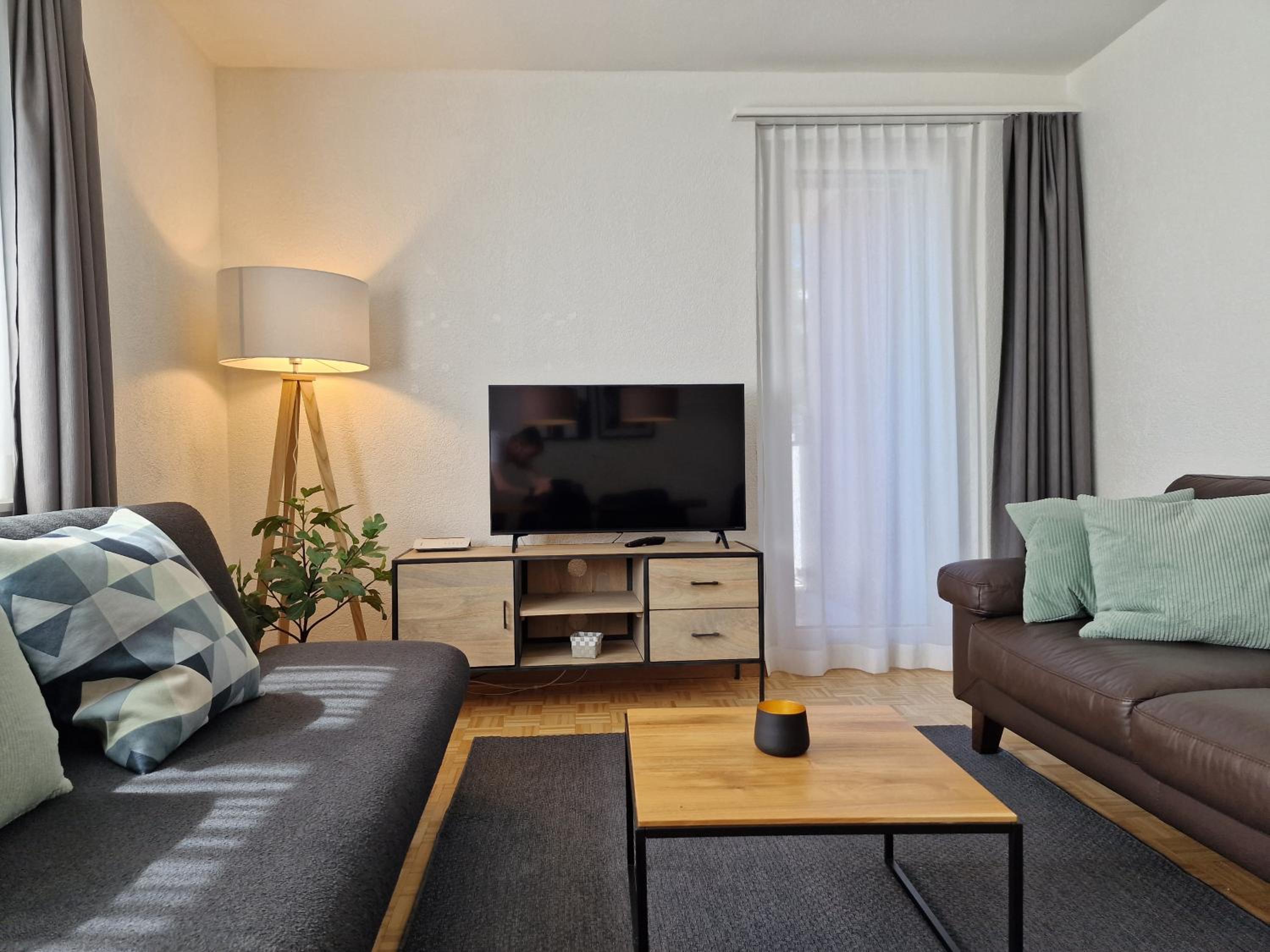 Apartment Via Surpunt - Perspektiva - 5 Rooms