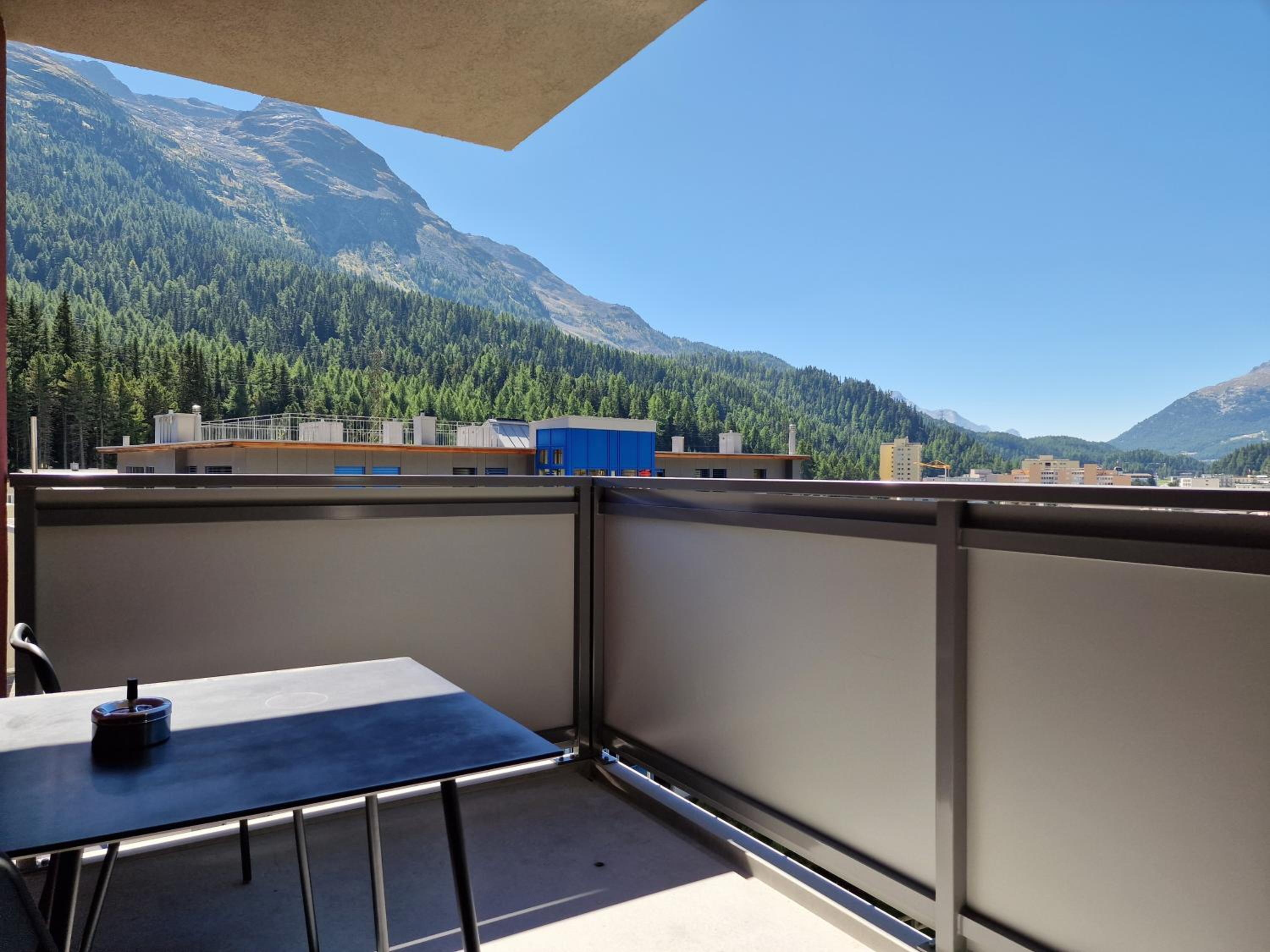 Apartment Via Surpunt - Perspektiva - 5 Rooms