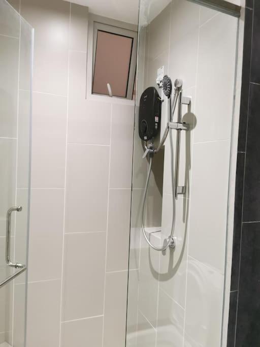 Una Serviced Apartment, Jalan Peel by Rverse Suite
