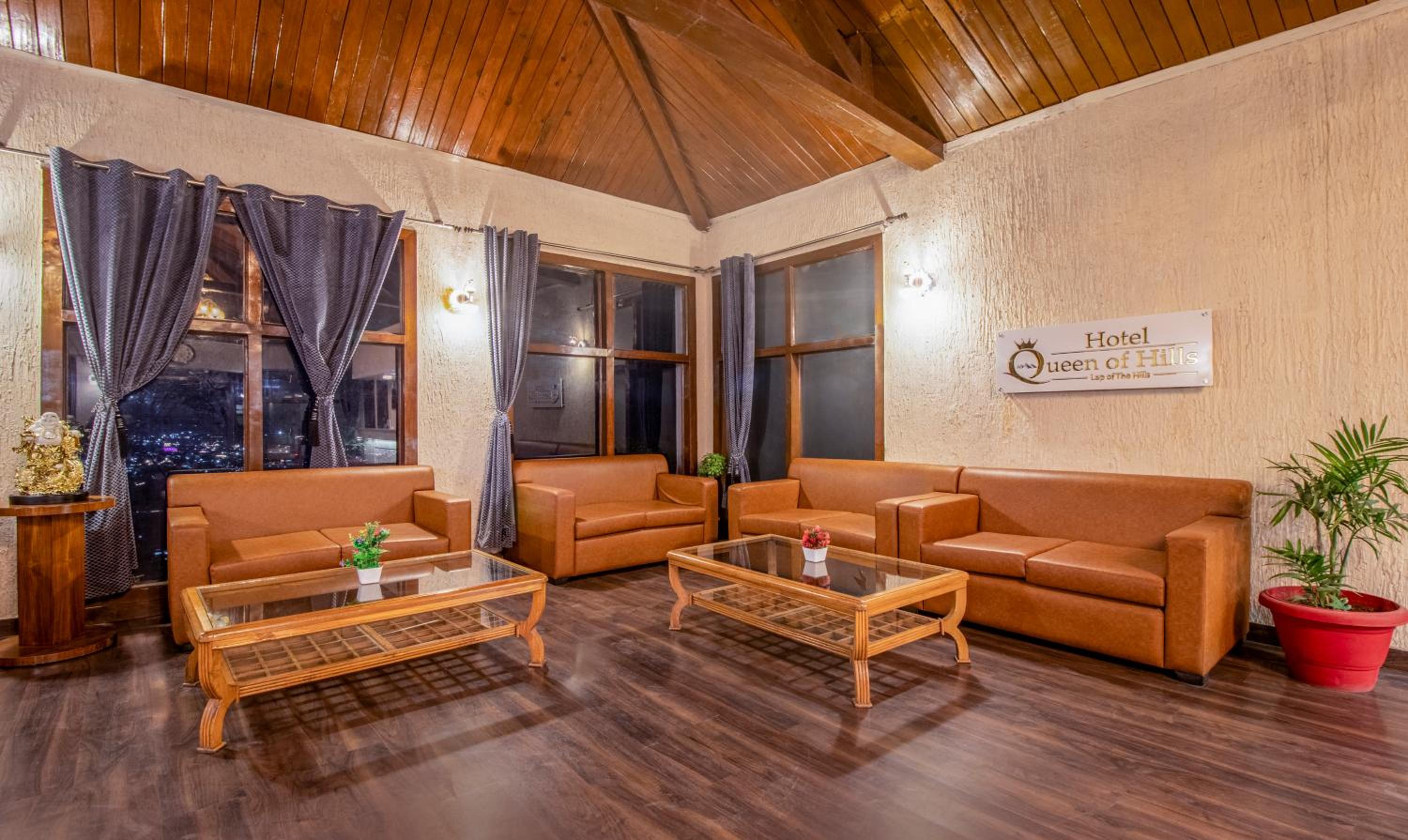 Mussoorie Vacations - Treebo Premium Queen Of Hills Near Mall Road - Property Image 11