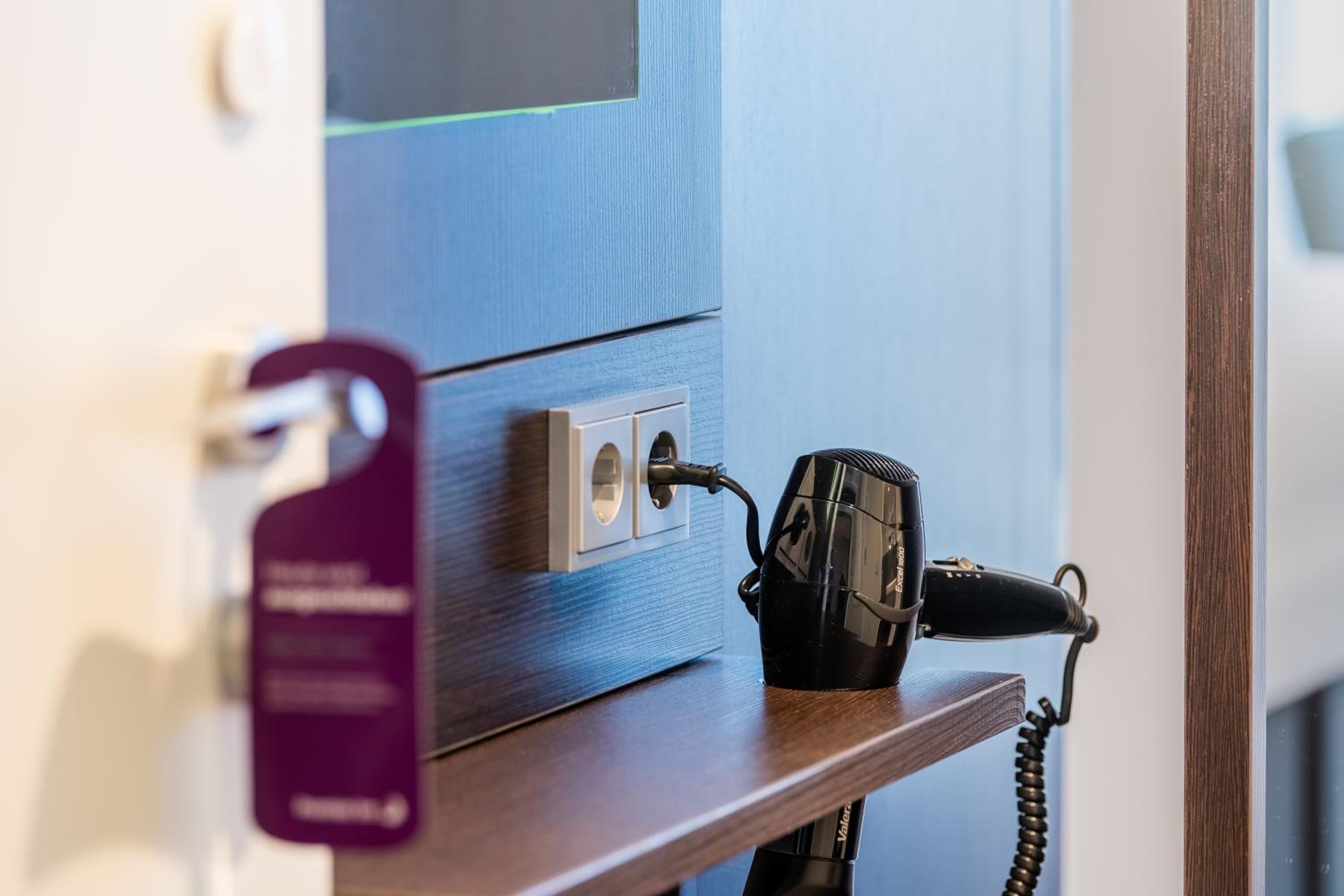 Premier Inn Frankfurt City Europaviertel - Property Image 30