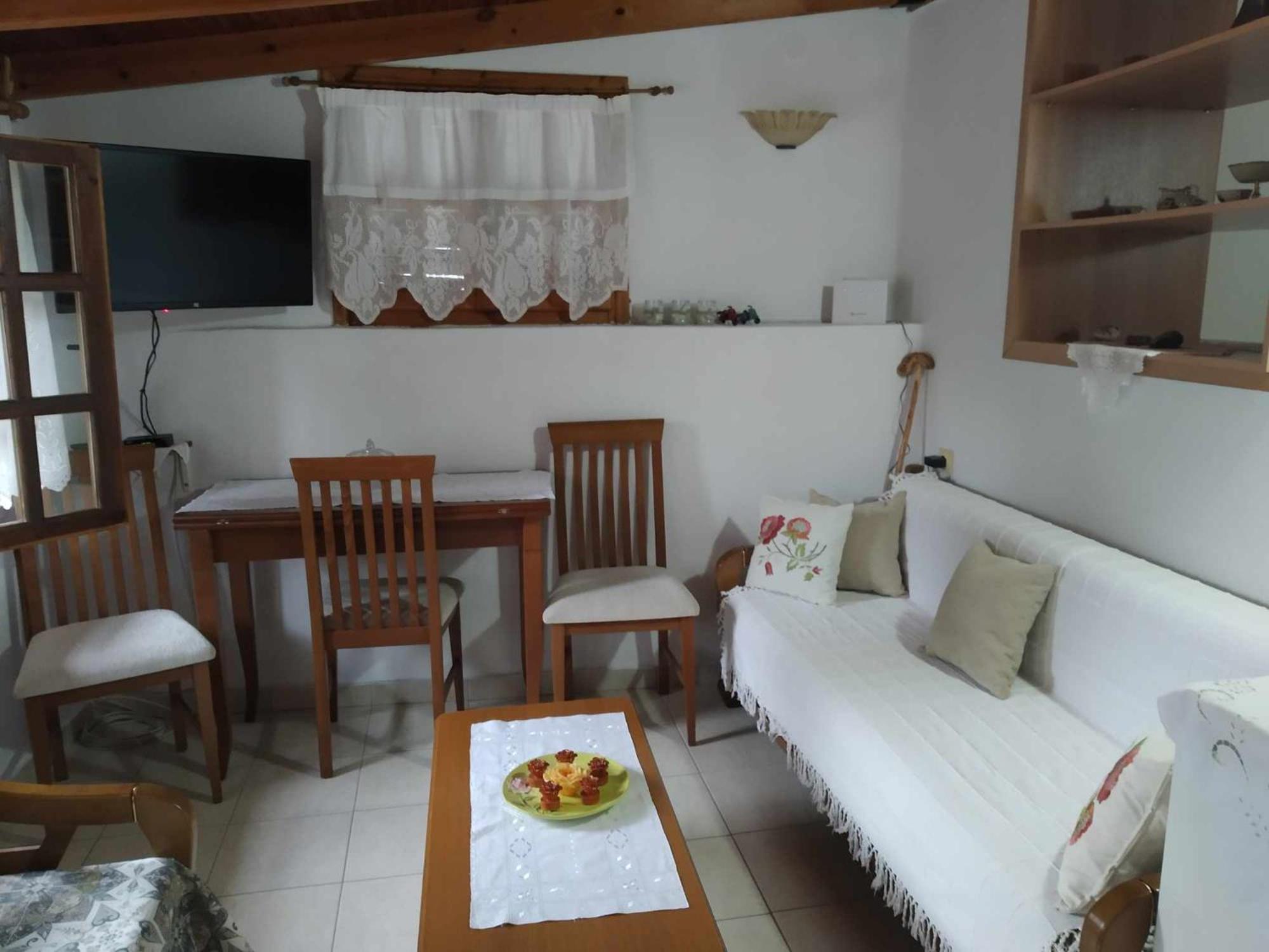 Panthea Cottage