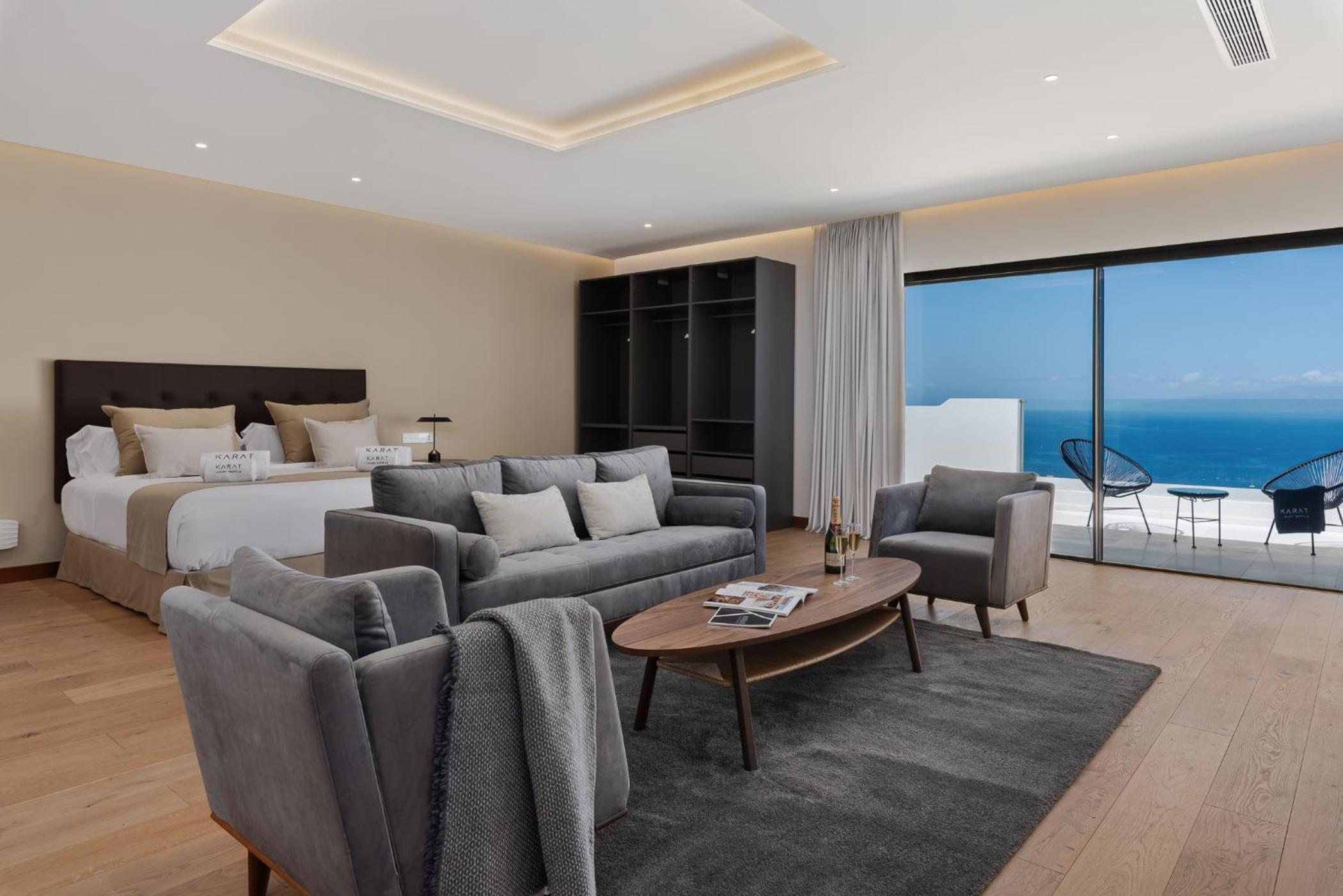 KARAT Villa Presidencial