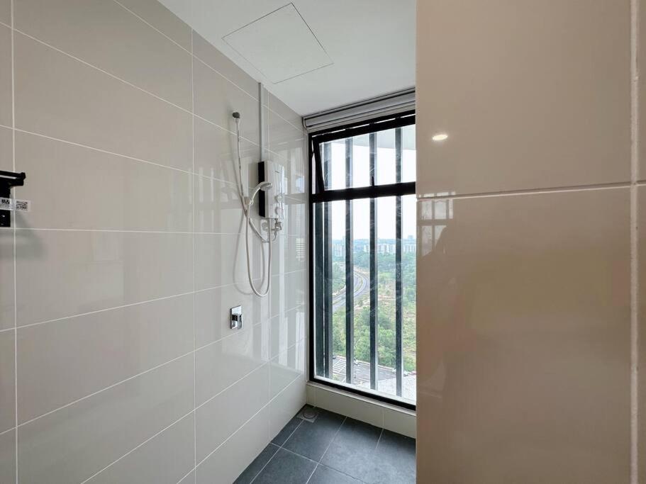 2BR@JB Mid Valley Southkey Mosaic High Speed Wi-Fi CIQ